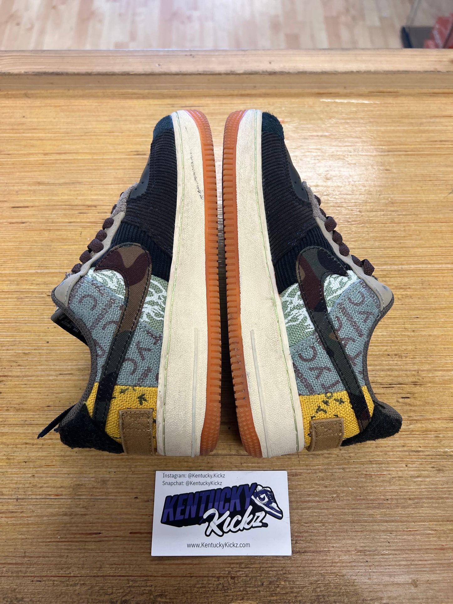 Air Force 1 “Travis Scott Cactus Jack” (Sz 4) (USED/NO BOX)