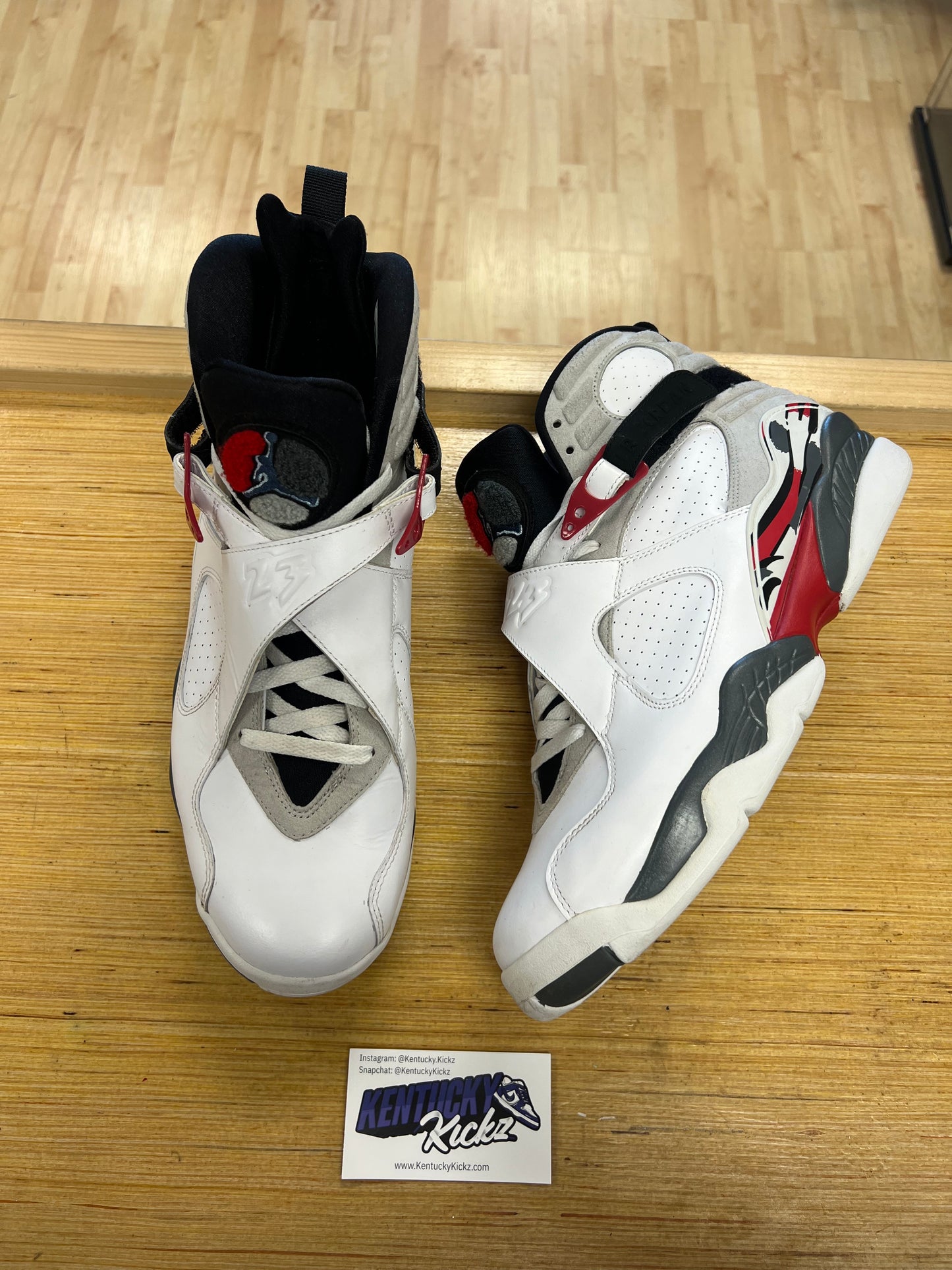 Jordan 8 Retro “Bugs Bunny” (Sz 13) (USED)