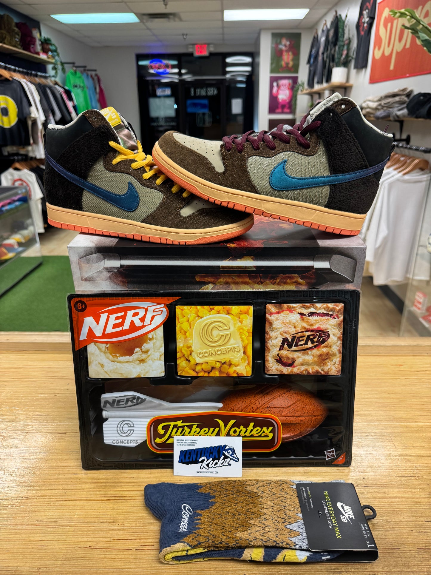 SB Dunk High “Concept Turdunken” (Special Box)