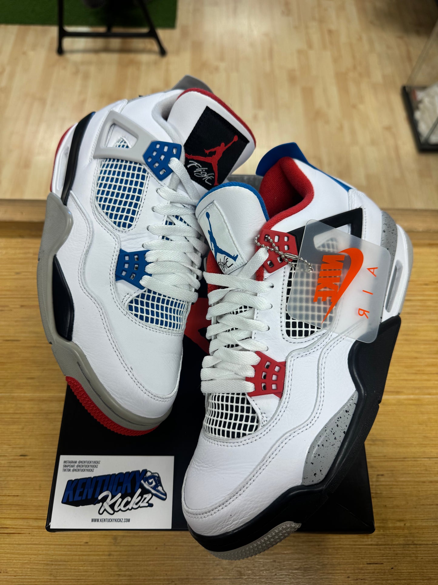 Jordan 4 Retro “What The” (Sz 9)