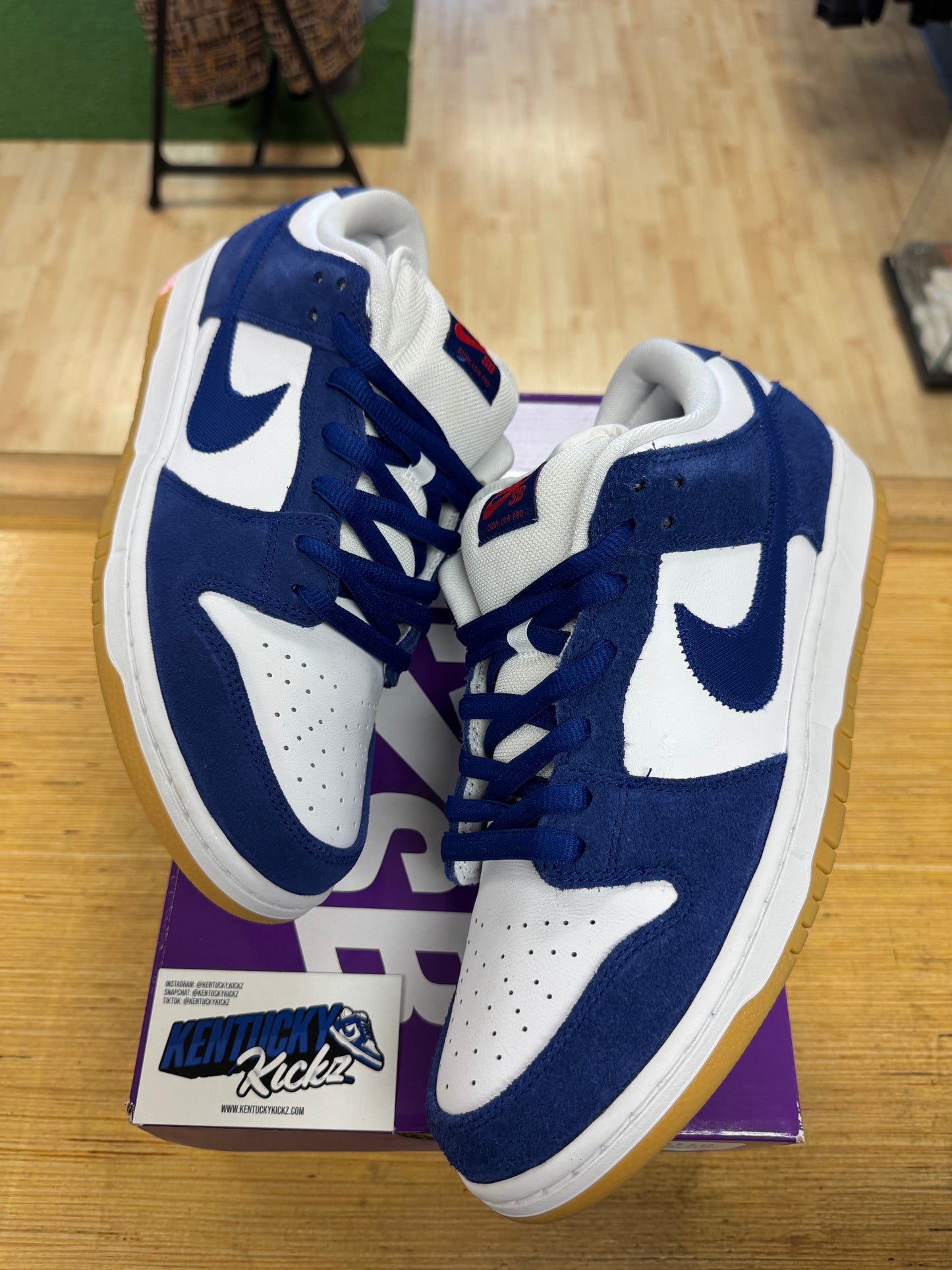 SB Dunk Low “Los Angeles Dodgers” (Sz 12)