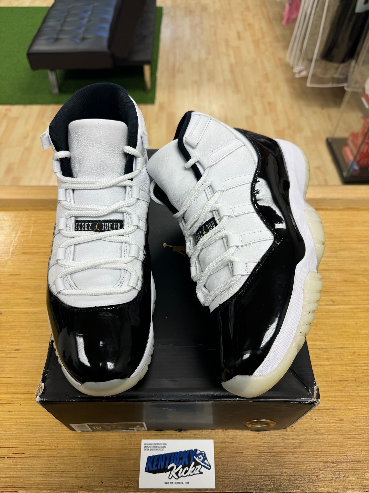 Jordan 11 Retro “Gratitude” (Sz 12)