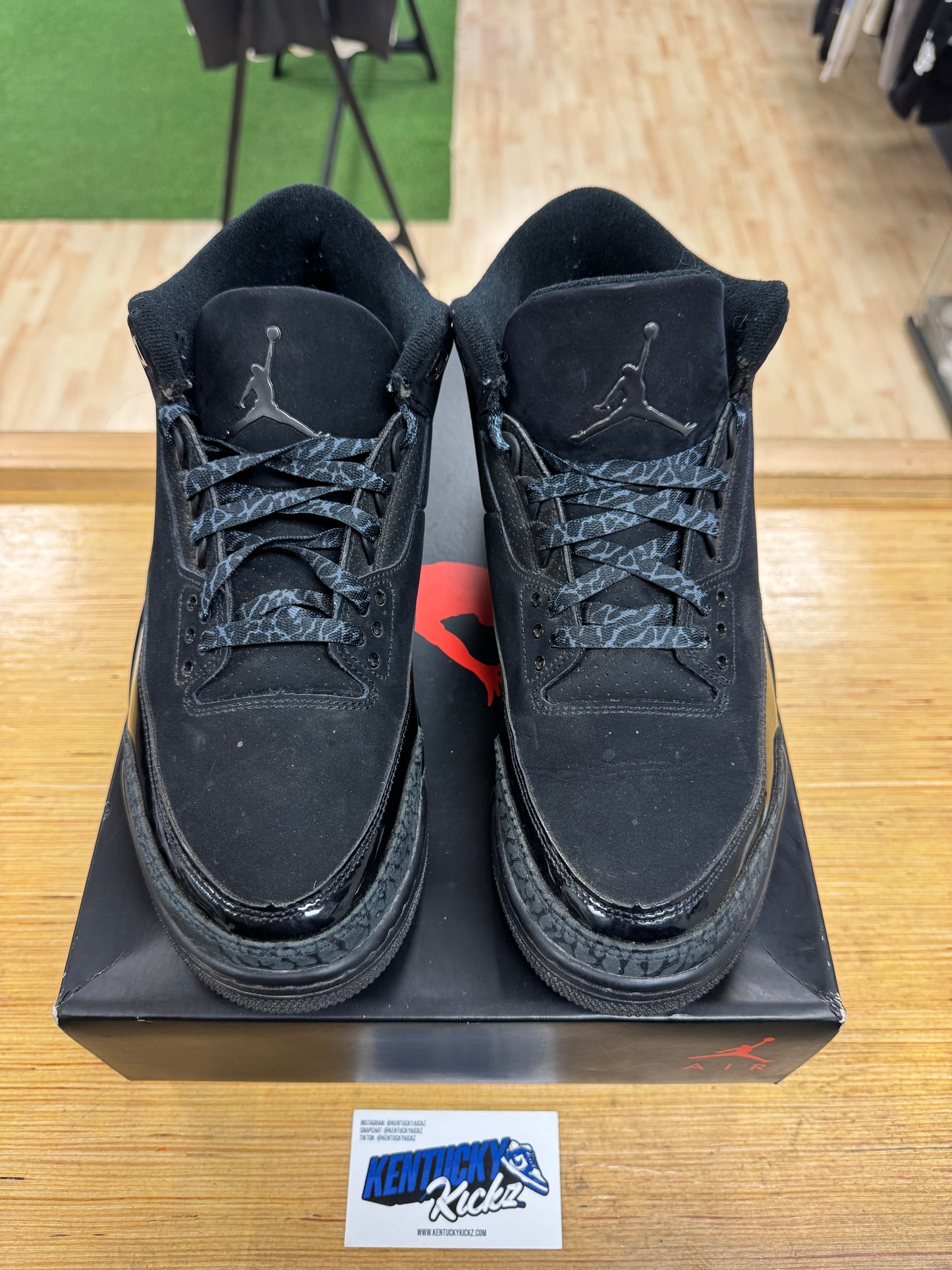 Jordan 3 Retro “Black Cat” 2025 (Sz 11)
