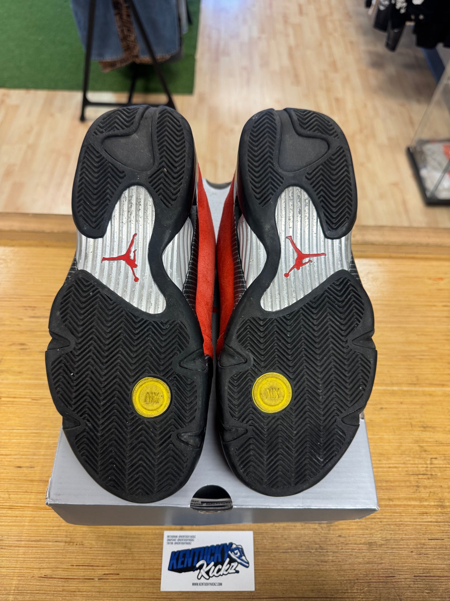 Jordan 14 Retro “Ferrari” 2025 (Sz 11)