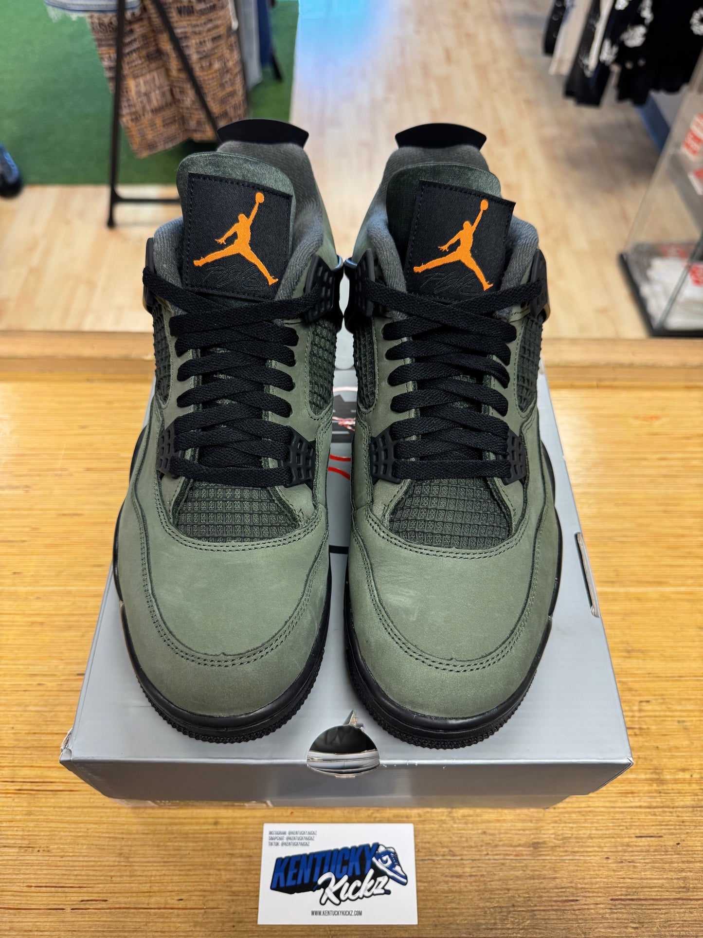 Jordan 4 Retro OG SP “Undefeated” 2025 (Sz 10.5)