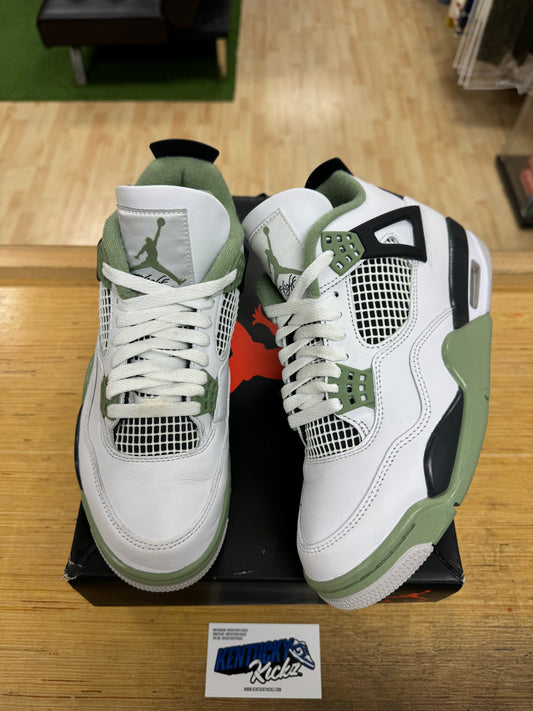 Jordan 4 Retro “SeaFoam” (Sz 9W)