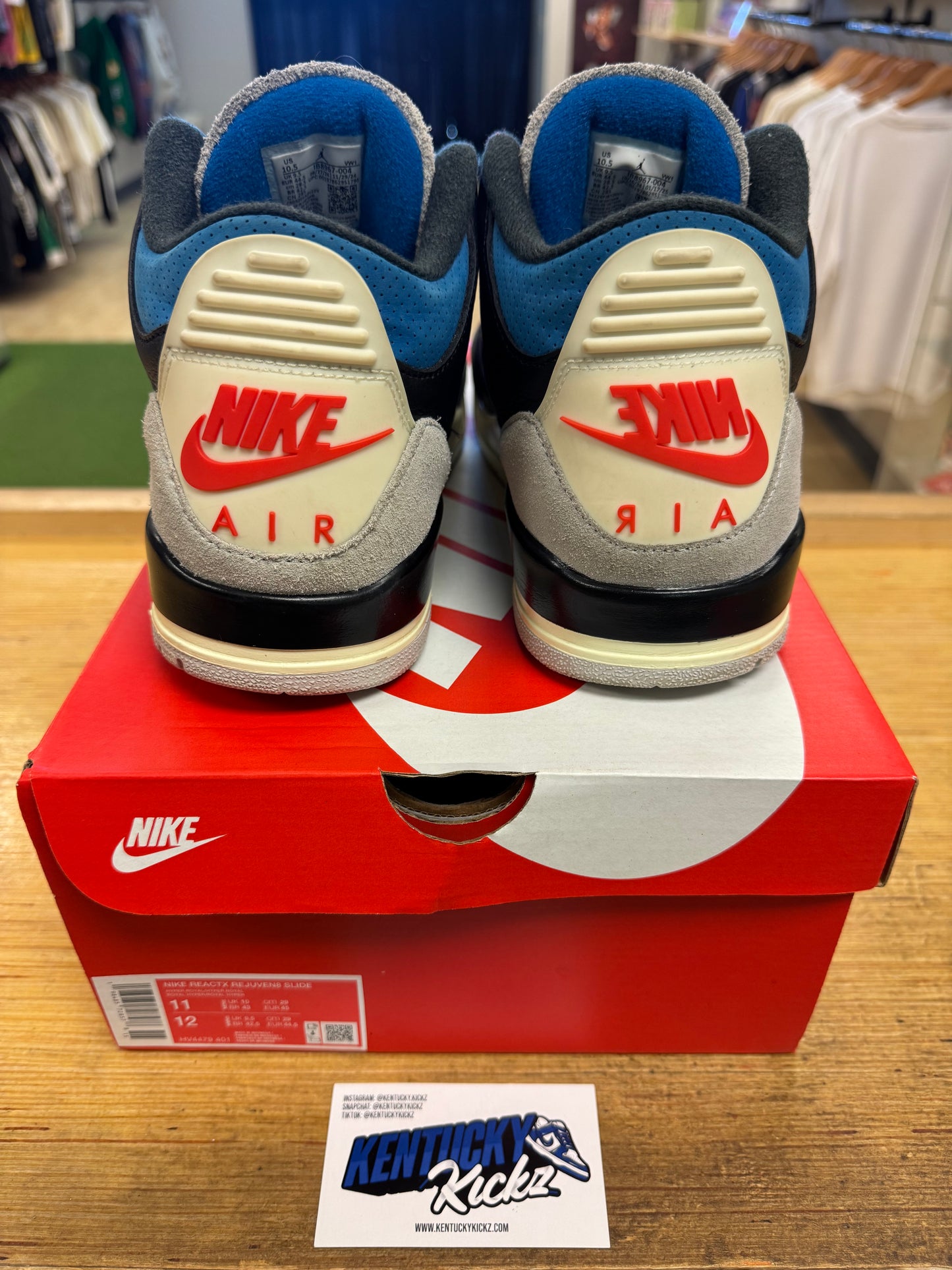 Jordan 3 Retro “Rare Air” (Sz 10.5)