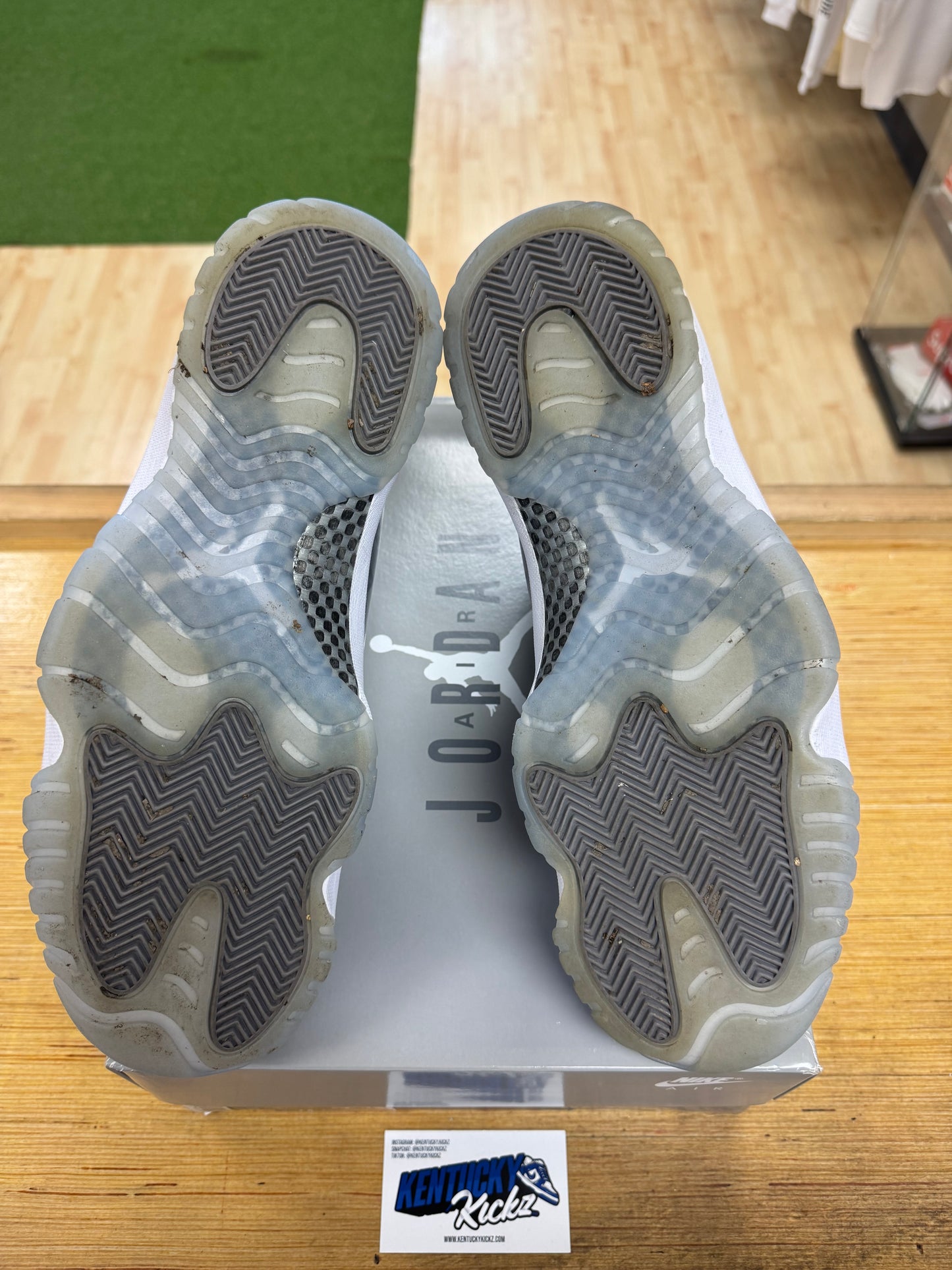 Jordan 11 Retro “Cool Grey” (Sz 13)