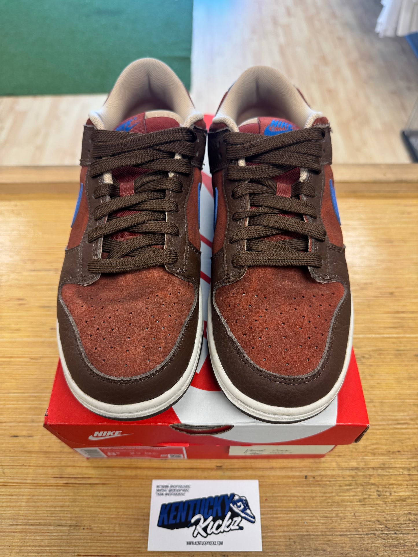 Dunk Low “Mars Stone” (Sz 8.5)