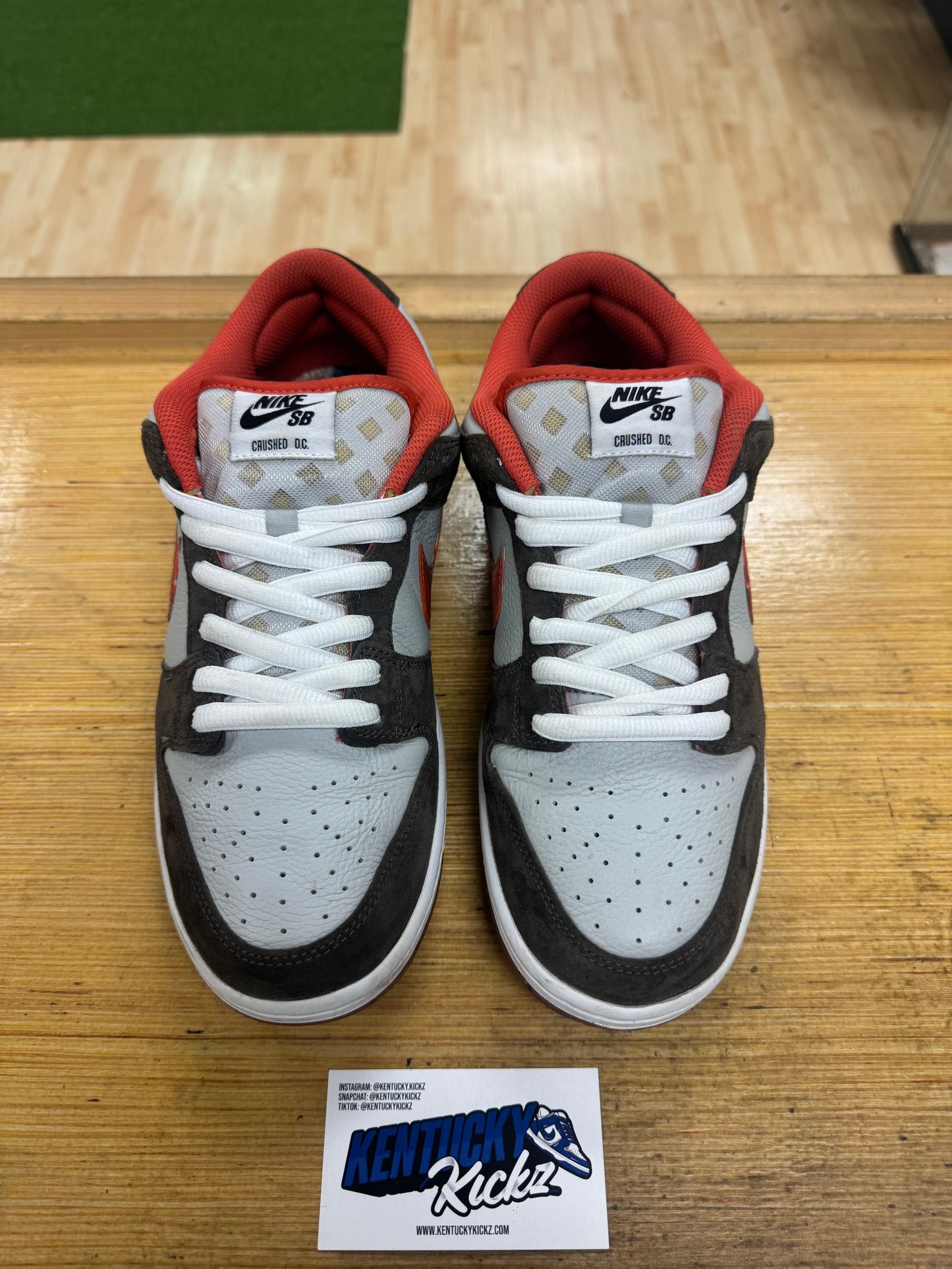 SB Dunk Low “Crushed D.C.” (Sz 9.5)