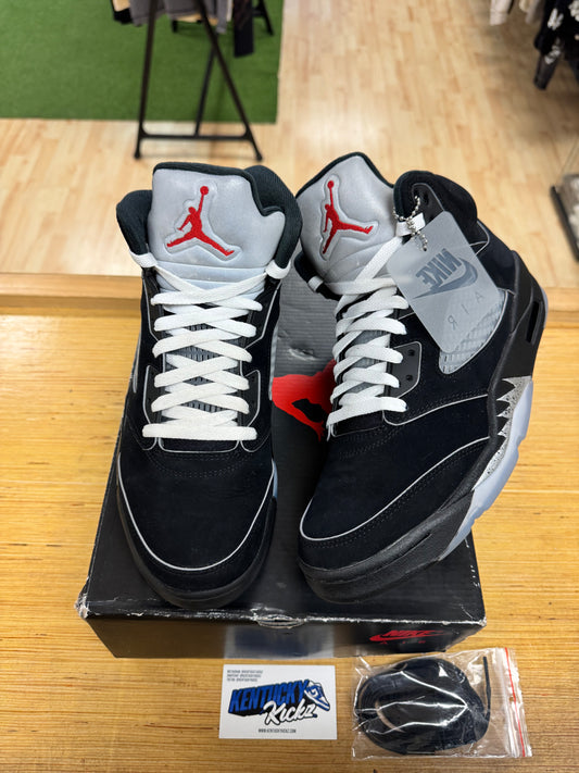 Jordan 5 Retro “Metallic” 2025 (Sz 9.5)