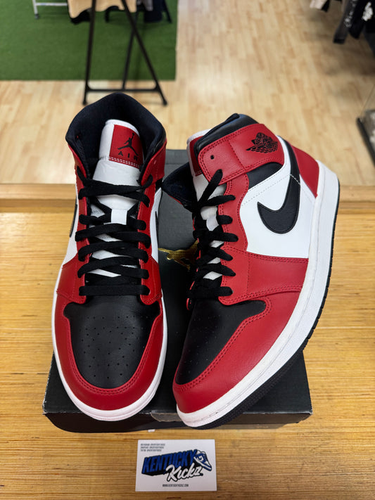 Jordan 1 Mid “Chicago Toe” (Sz 11)