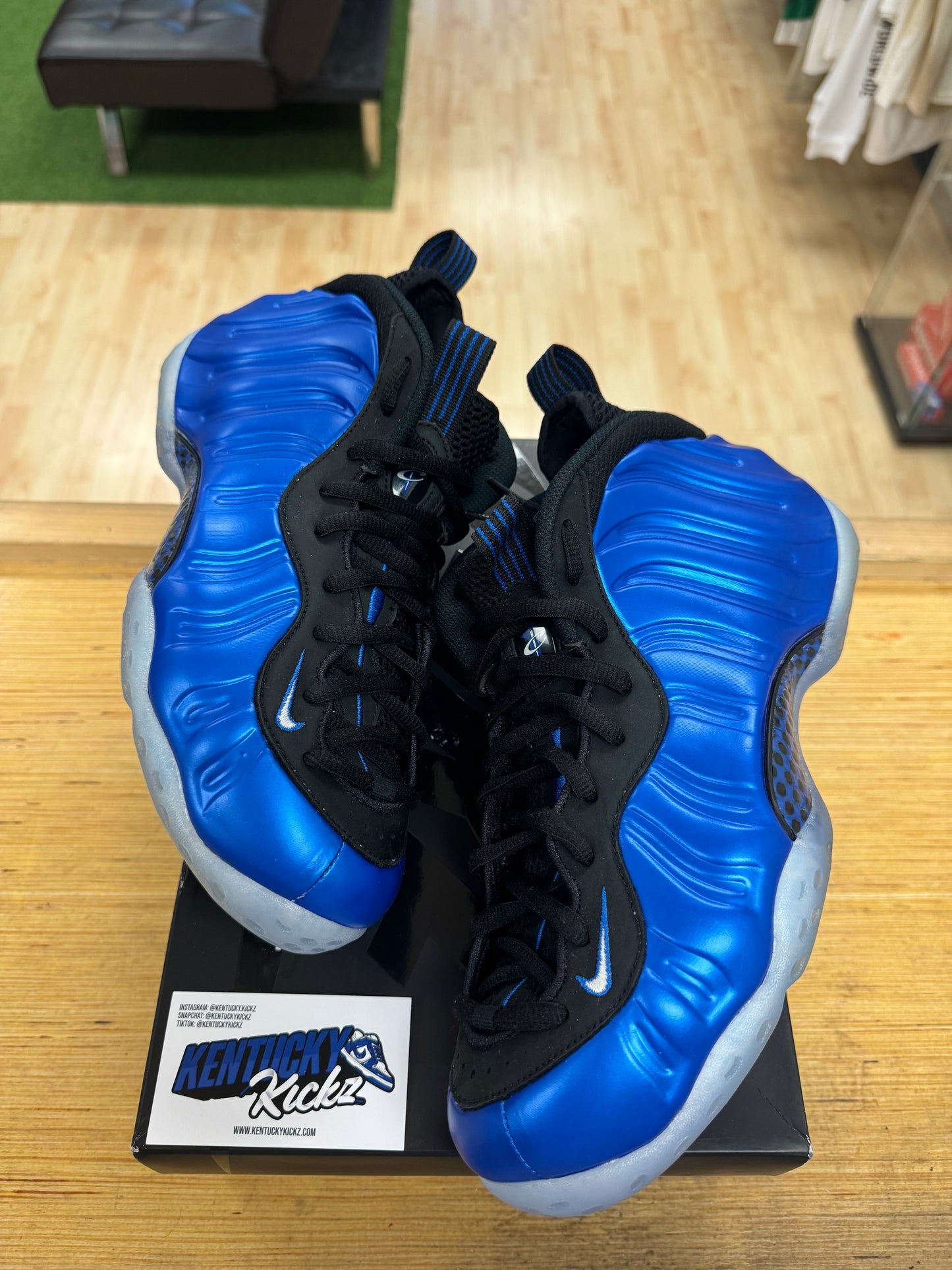 Air Foamposite One “International Blue” (Sz 9.5)