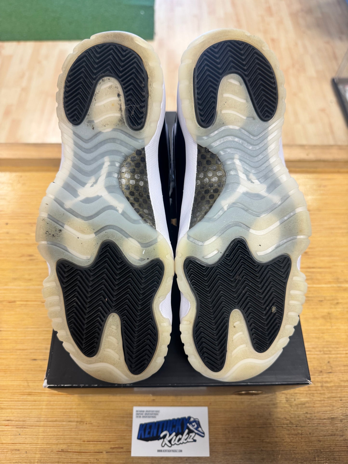 Jordan 11 Retro “Gratitude” (Sz 9)