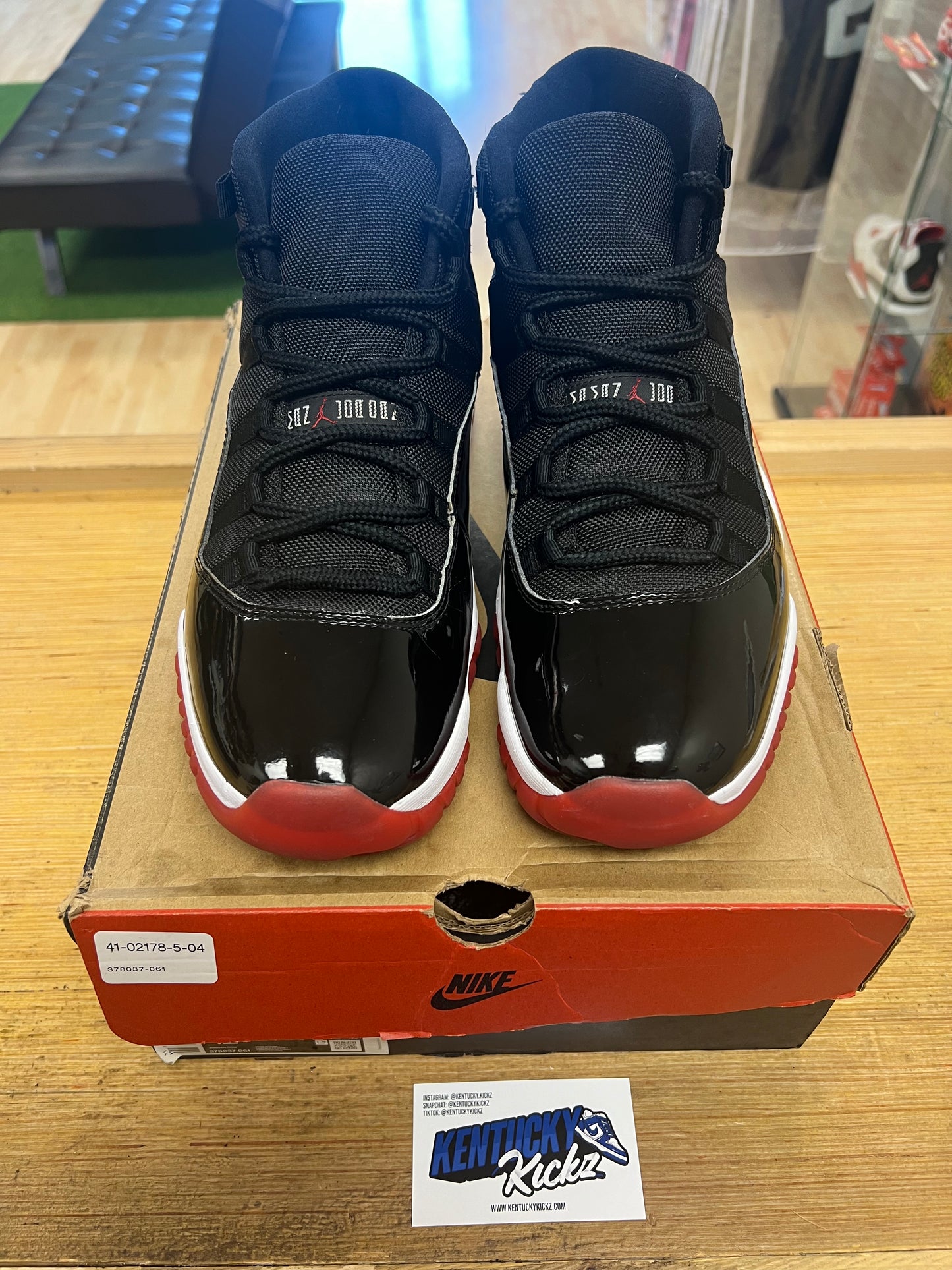 Jordan 11 Retro “Bred” (Sz 12)