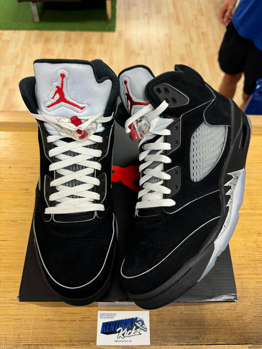 Jordan 5 Retro “Metallic Black” 2025 (Sz 12.5)