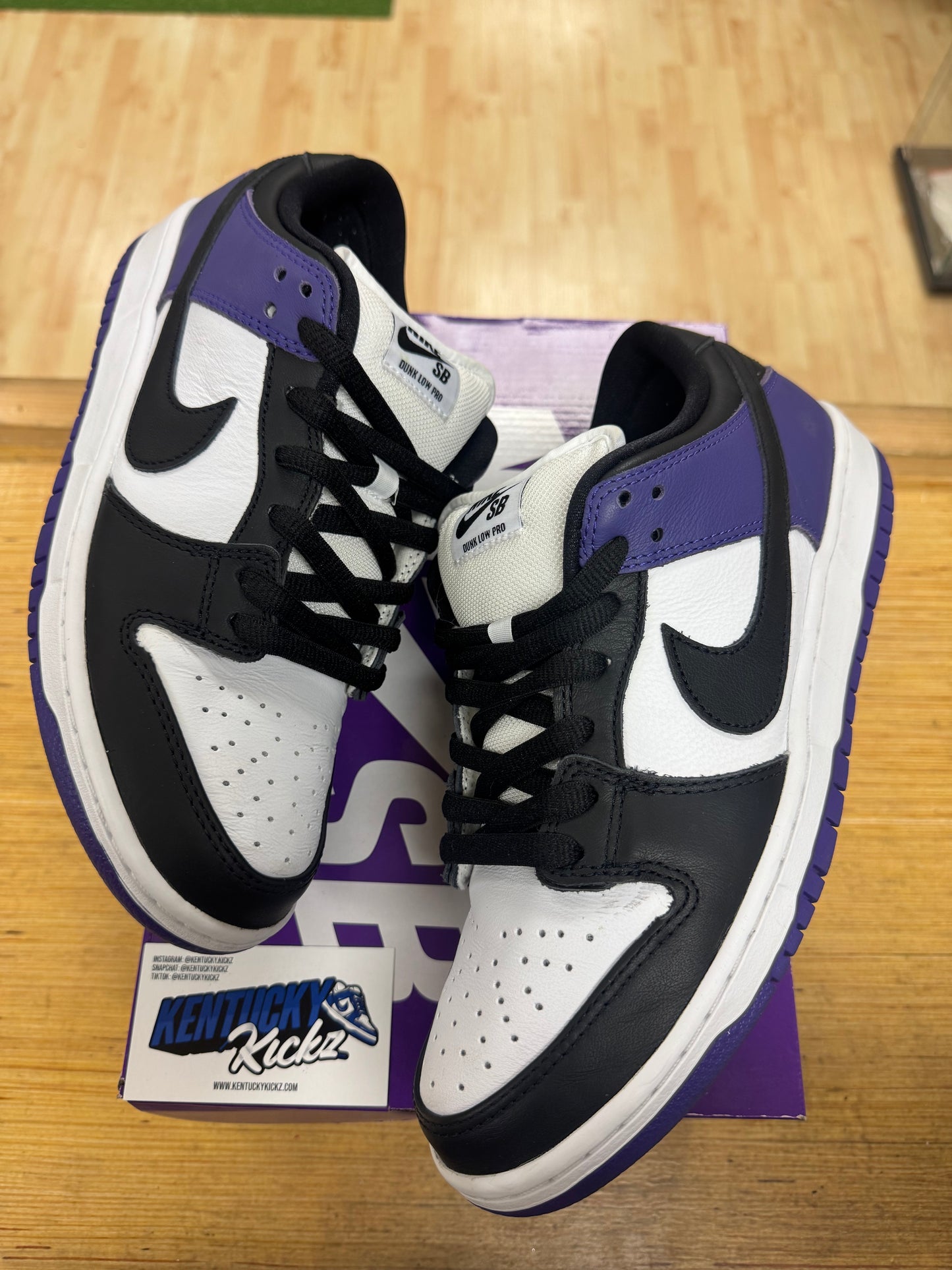 SB Dunk Low “Court Purple” (Sz 10)