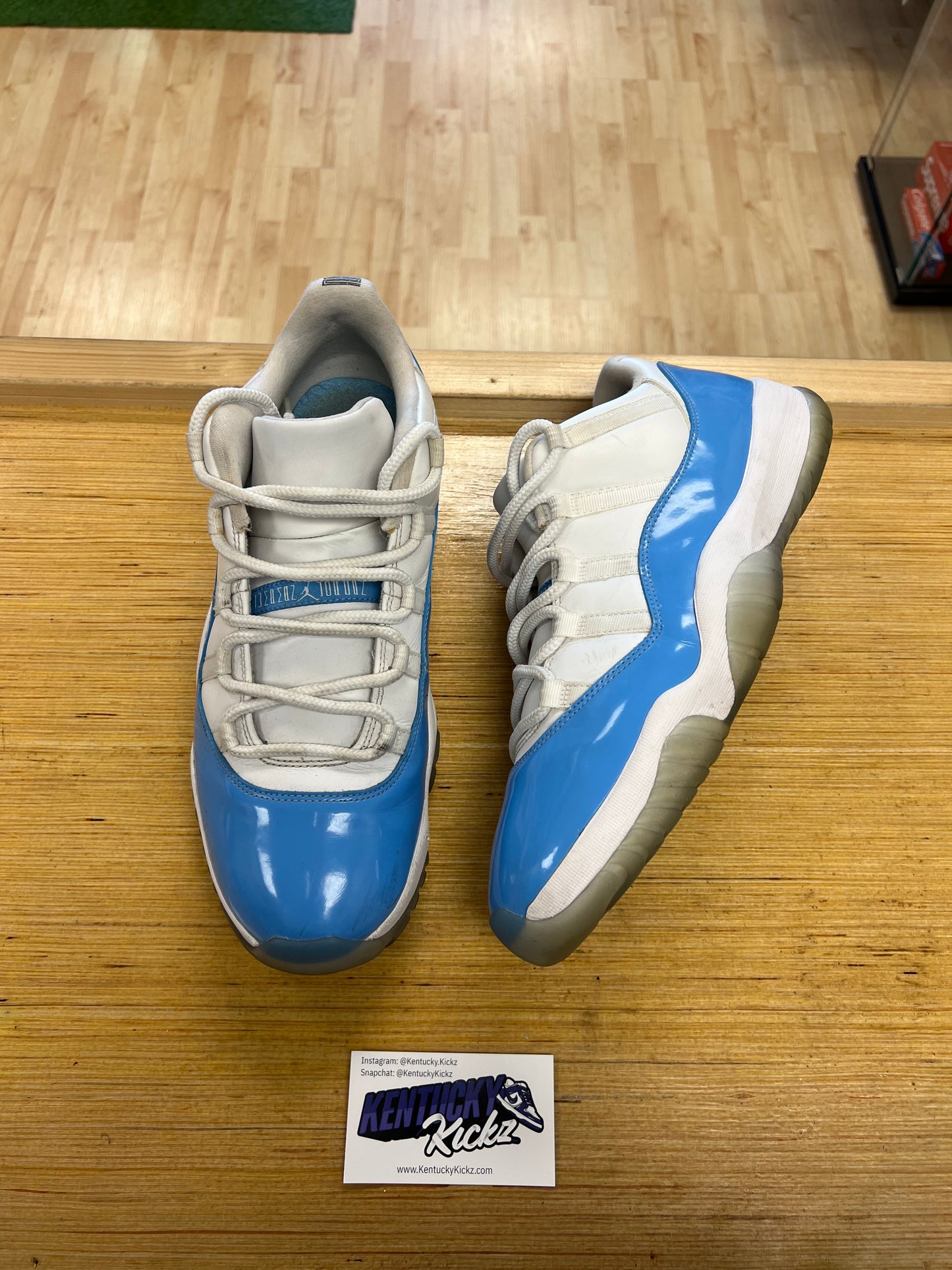 Jordan 11 Low “University Blue” (Sz 13) (USED)