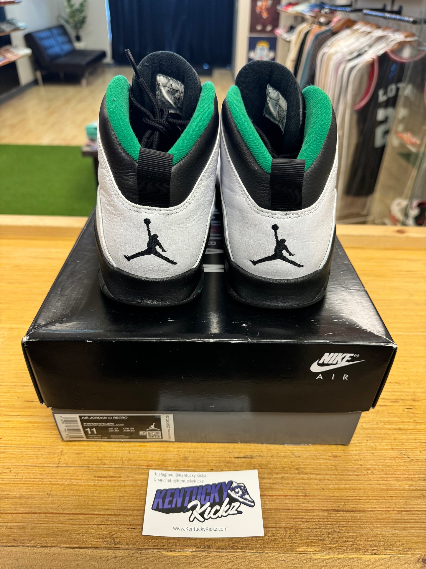 Jordan 10 Retro “Seattle” (Sz 11) (USED 1x)