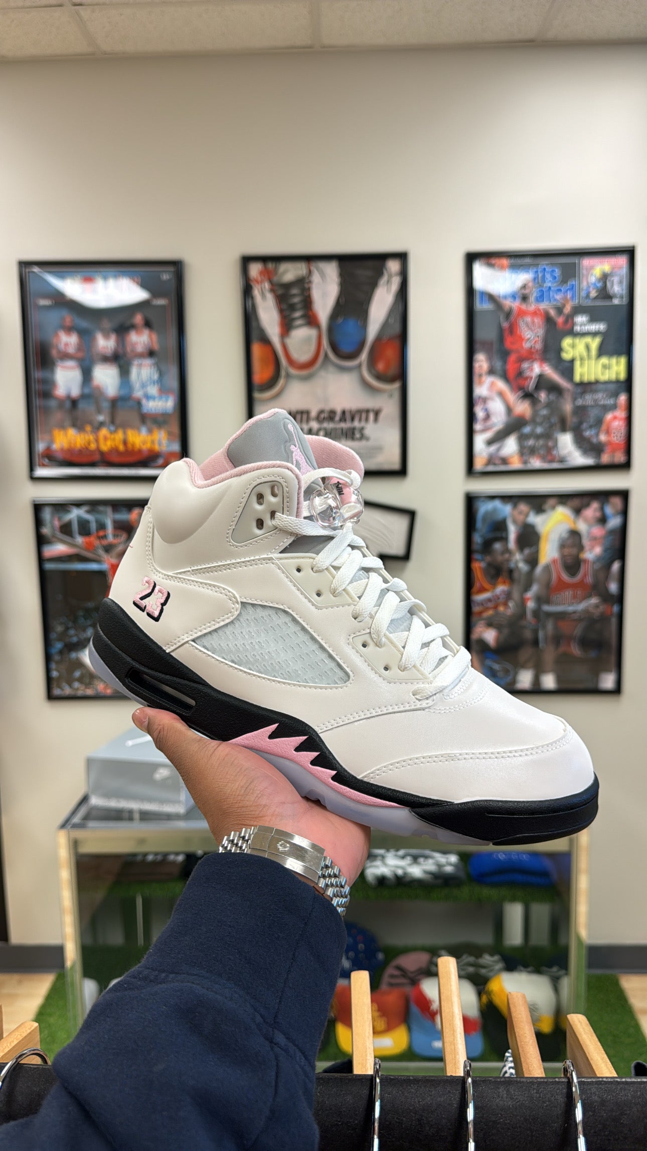 Jordan 5 Retro “Medium Pink” (Sz 11)