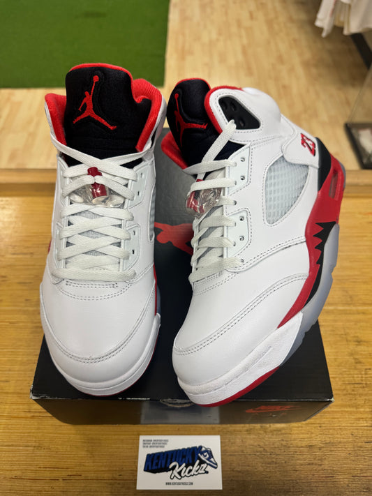 Jordan 5 Retro “Fire Red Black Tongue” 2025 (Sz 8.5)