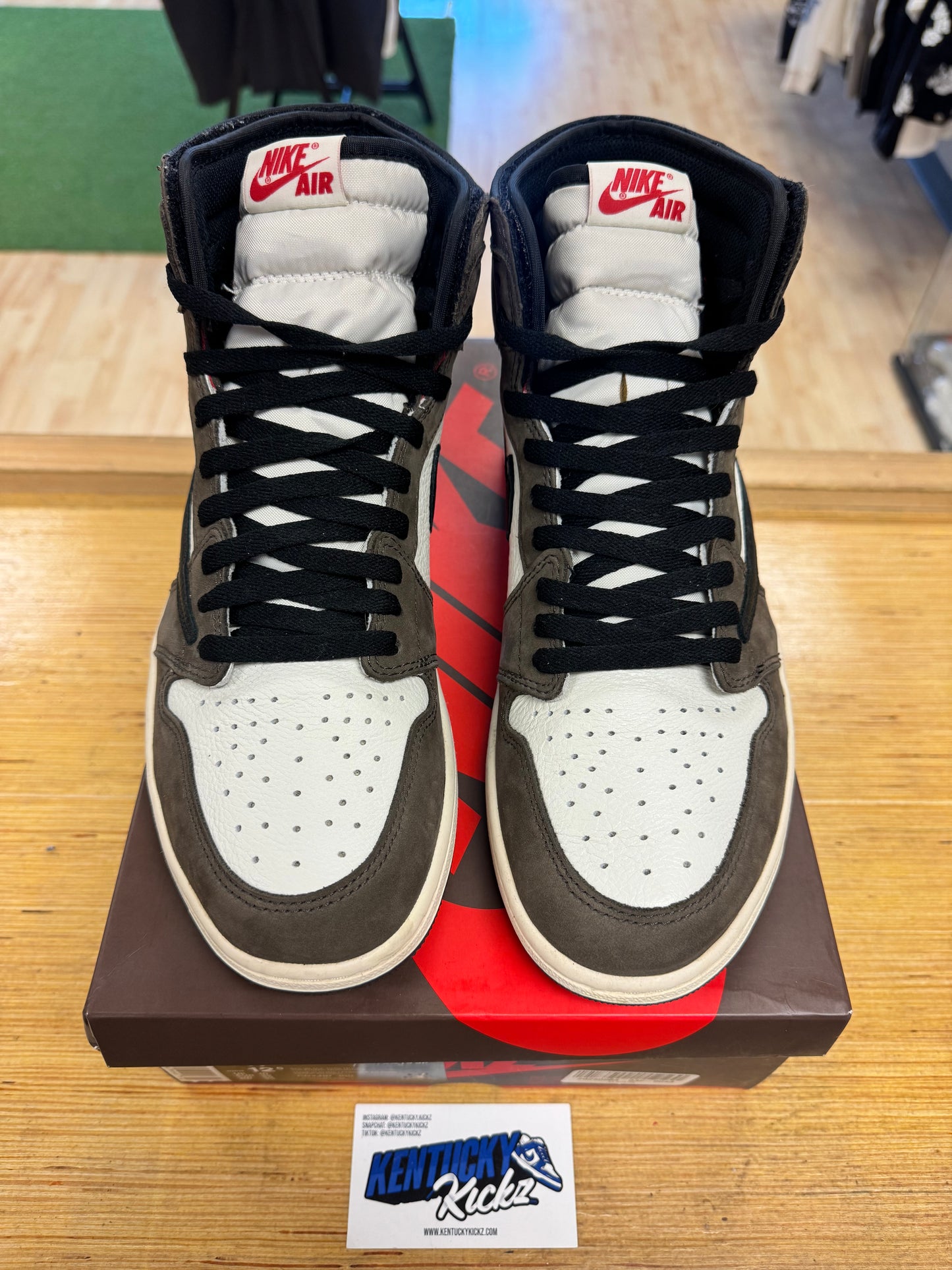 Jordan 1 Retro High OG SP “Travis Scott Mocha” (Sz 11)