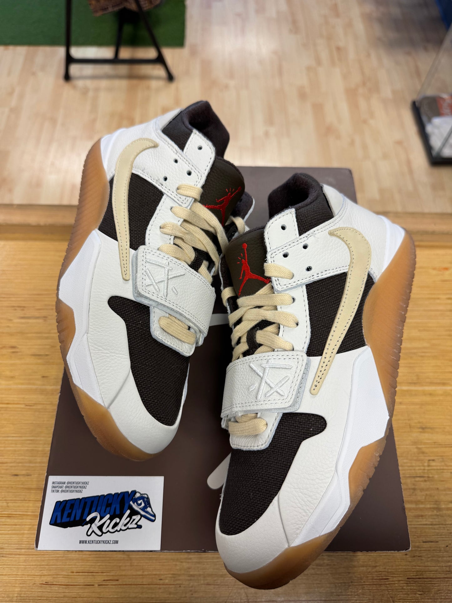 Jumpman Jack TR “Travis Scott Sail” (Sz 10)