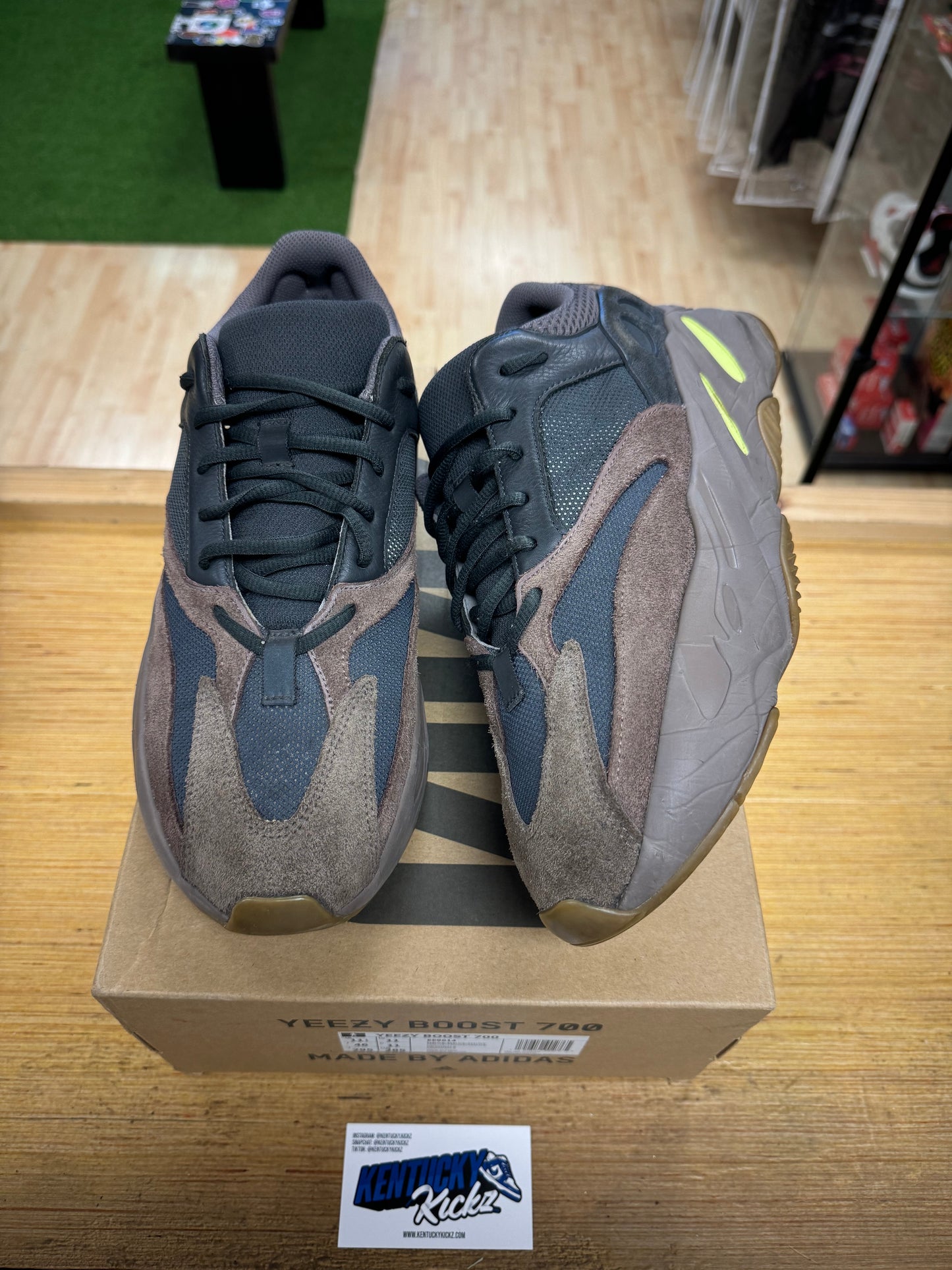 Yeezy Boost 700 “Mauve” (Sz 12) (USED 2-3x)