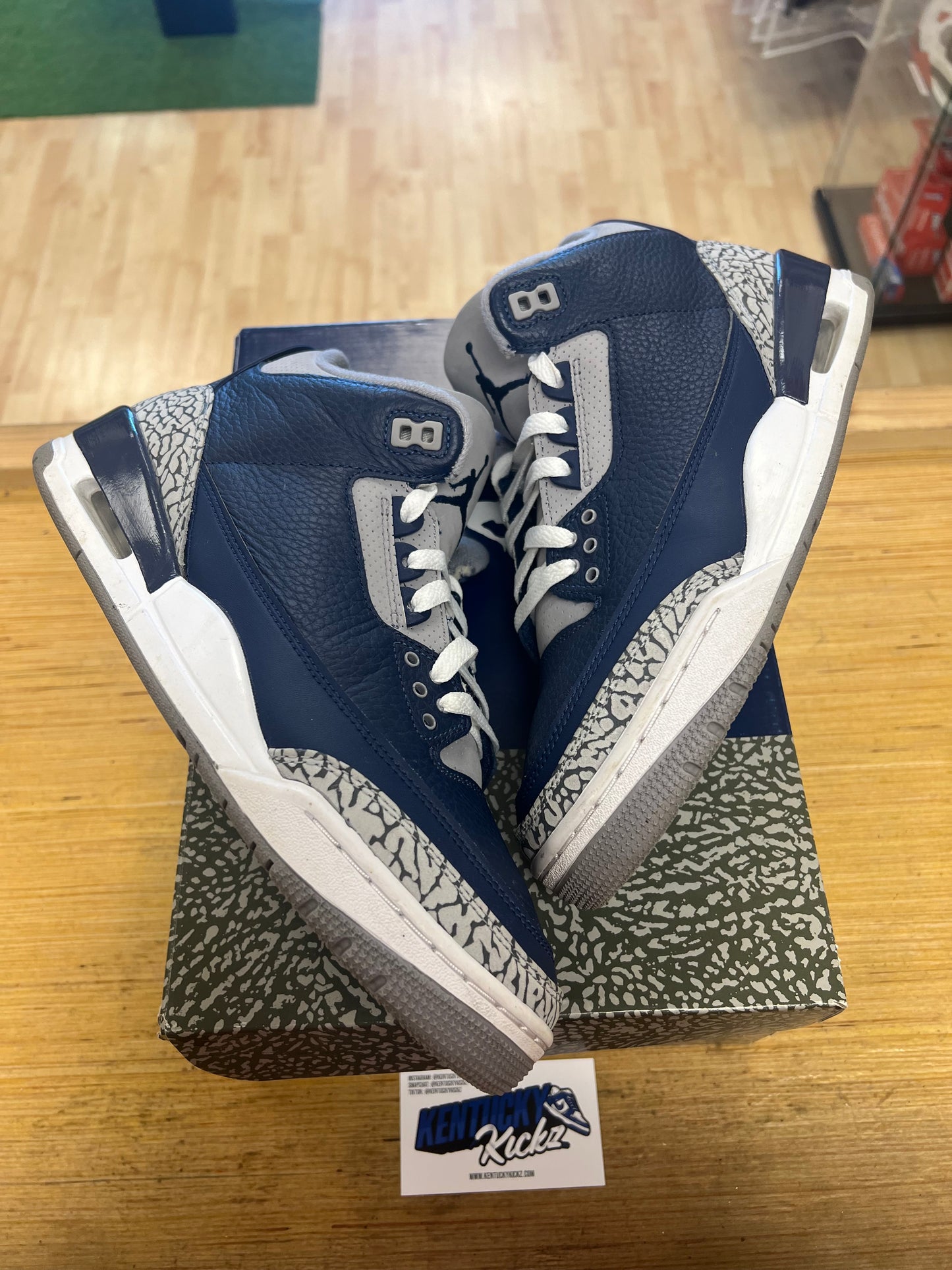 Jordan 3 Retro “Georgetown” (Sz 10) (USED)