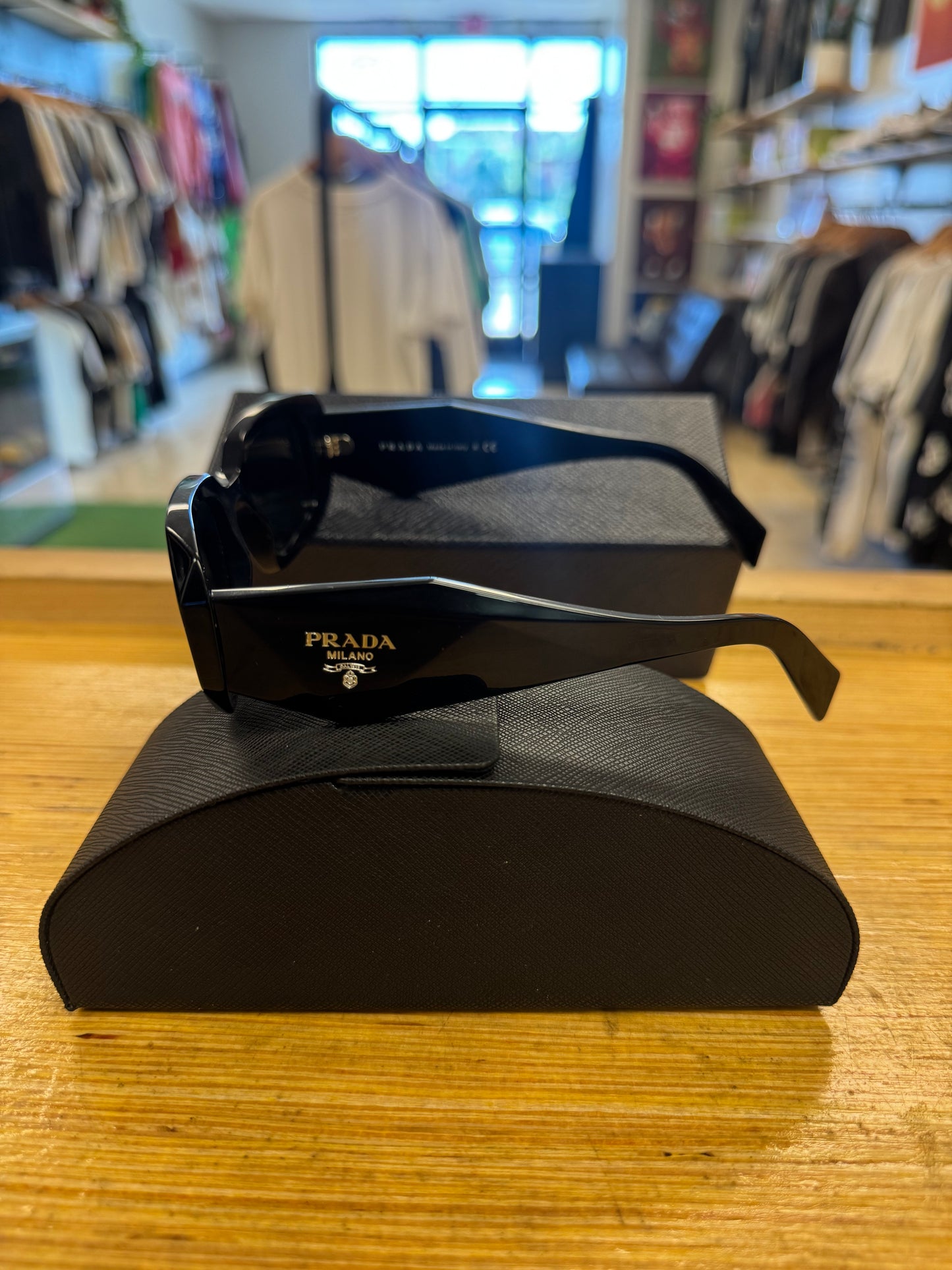 🅿️rada Symbole sunglasses “Black”