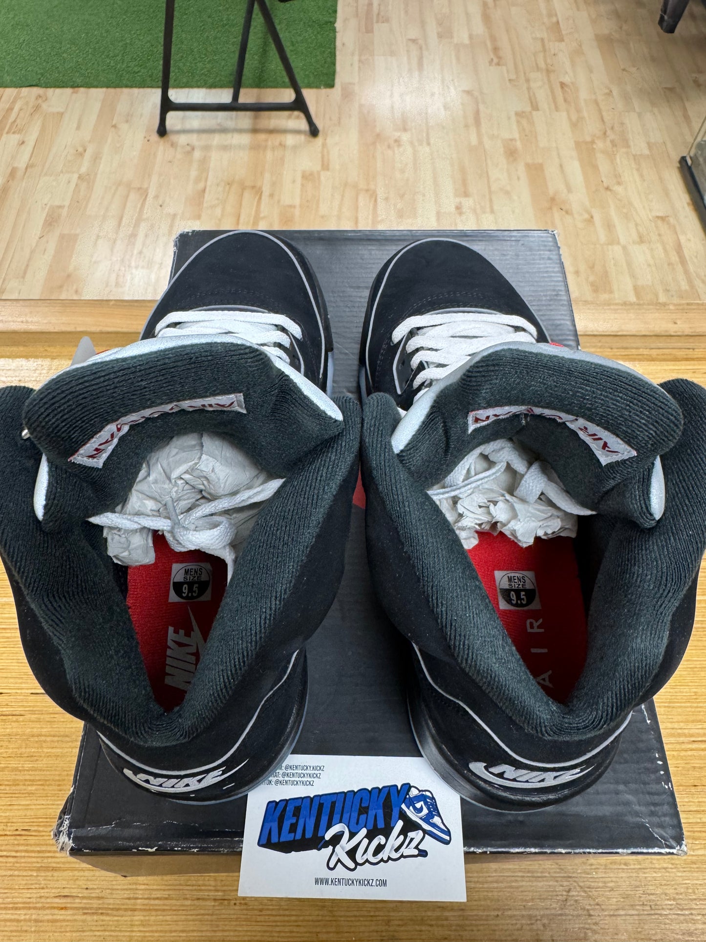 Jordan 5 Retro “Metallic” 2025 (Sz 9.5)