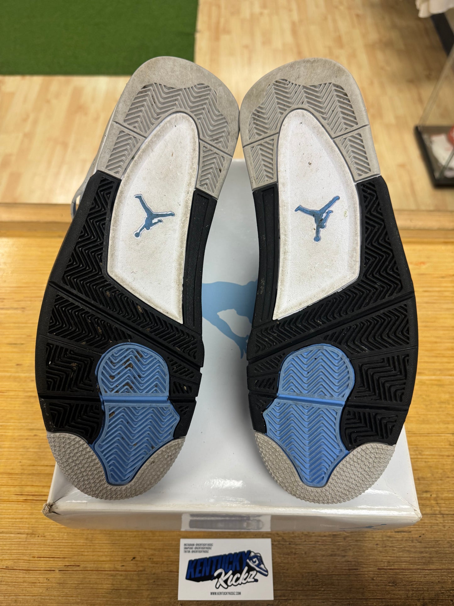Jordan 4 Retro “UNC” (Sz 13)