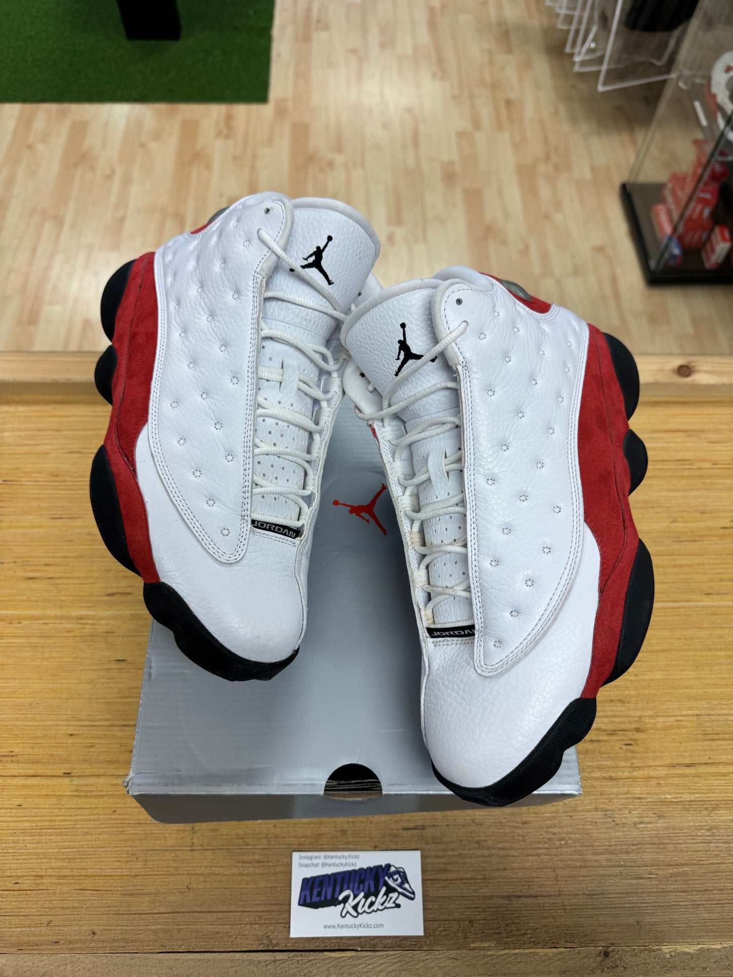 Jordan 13 Retro “Chicago” 2017 (Sz 10.5) (USED)