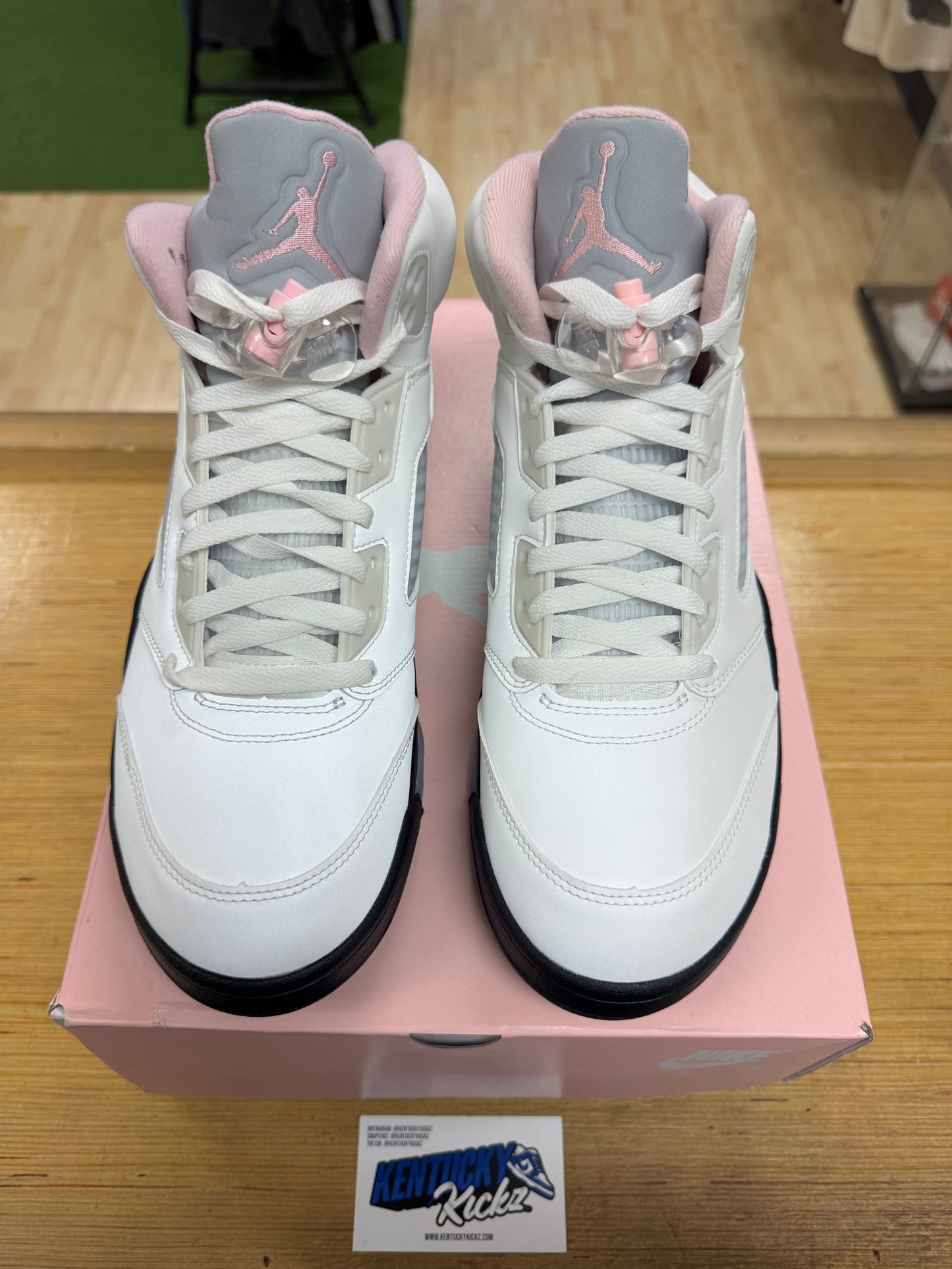 Jordan 5 Retro “Medium Pink” (Sz 11)