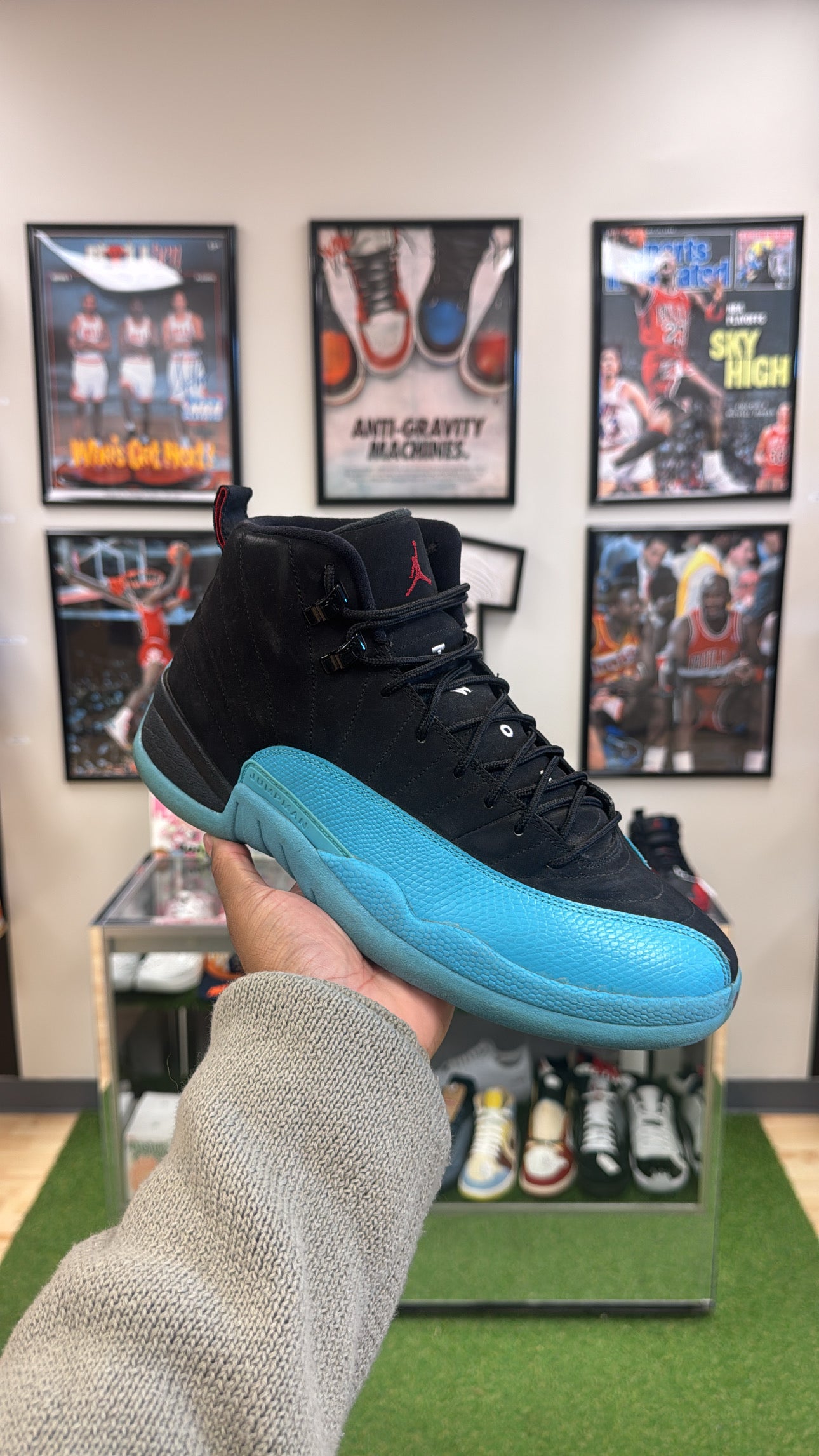 Jordan 12 Retro “Gamma” (Sz 10.5)