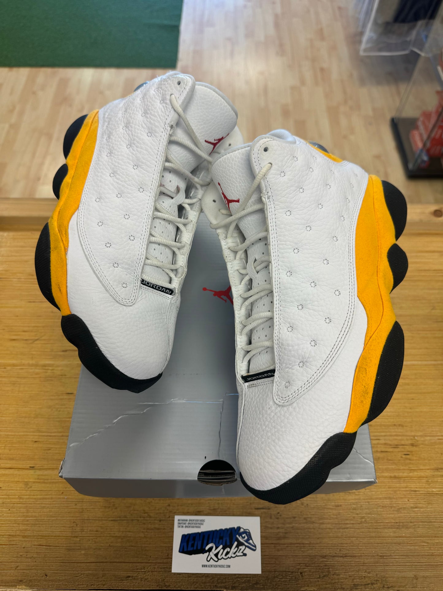 Jordan 13 Retro “Del Sol” (Sz 11) (USED)