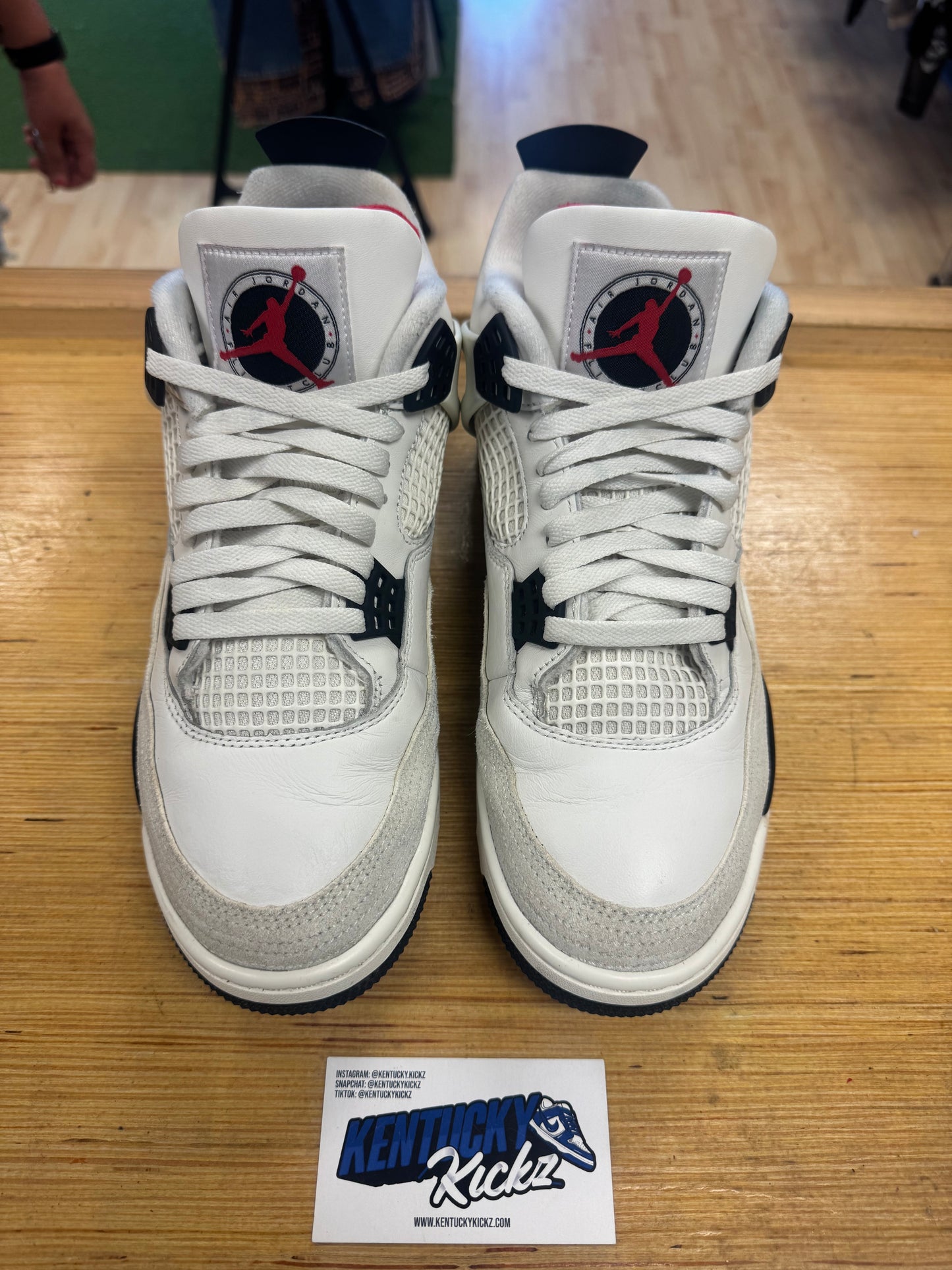 Jordan 4 Retro “Flight Club” (Sz 10.5)