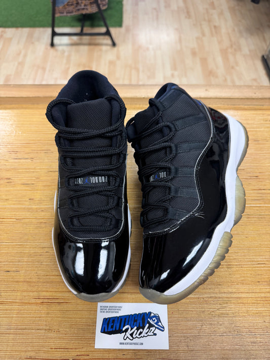 Jordan 11 Retro “Space Jam” 2016 (Sz 9)