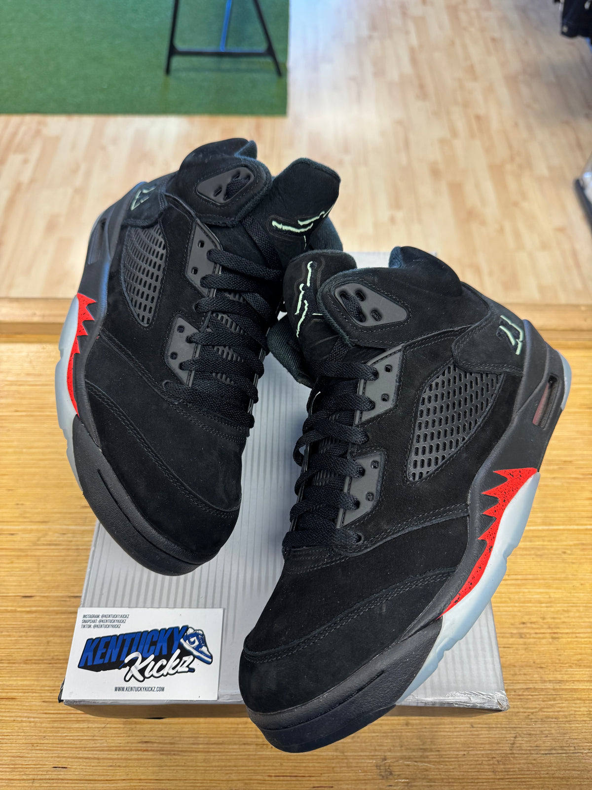 Jordan 5 Retro “Halloween”