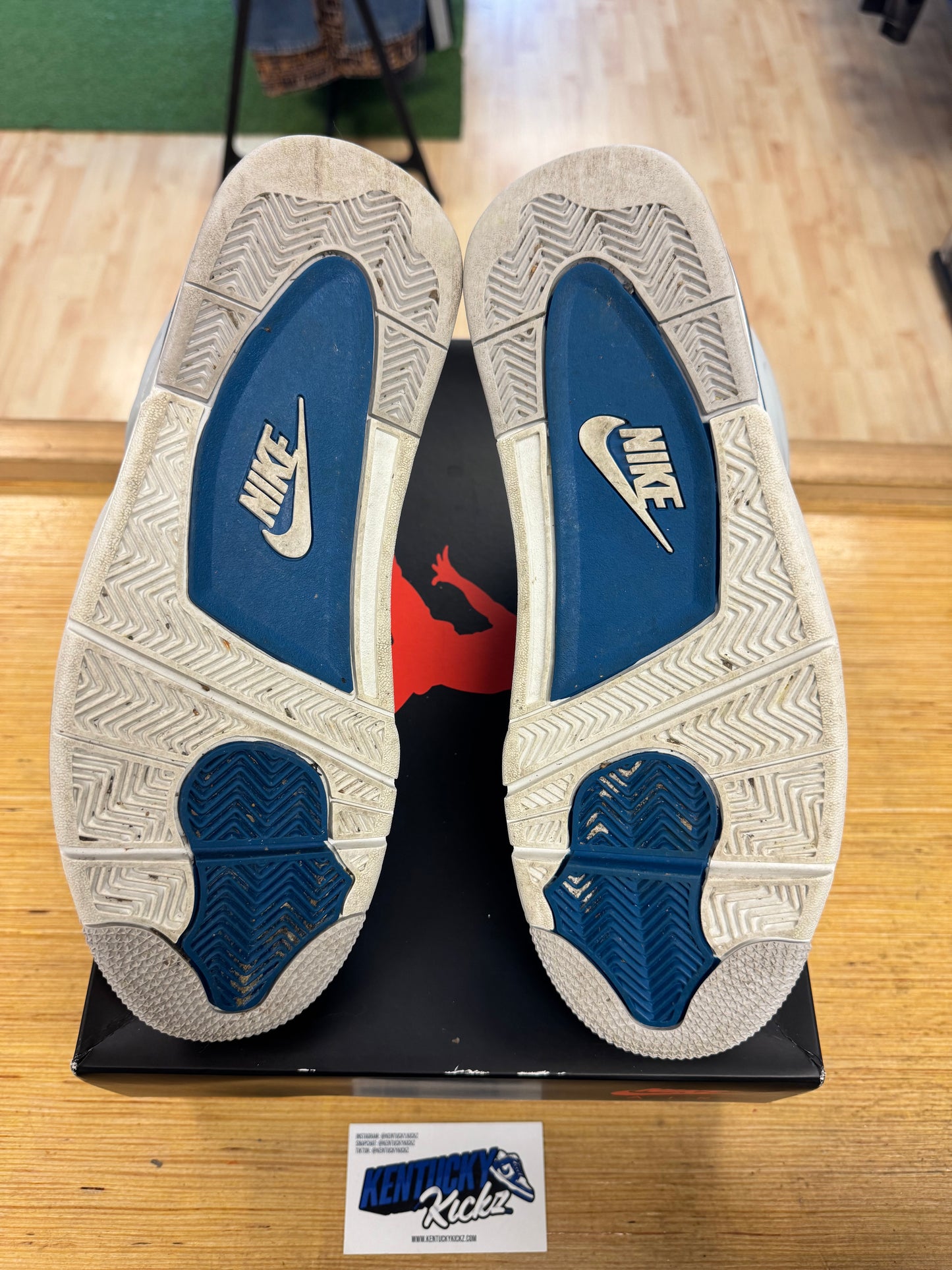 Jordan 4 Retro “Military Blue” 2024 (Sz 10.5)