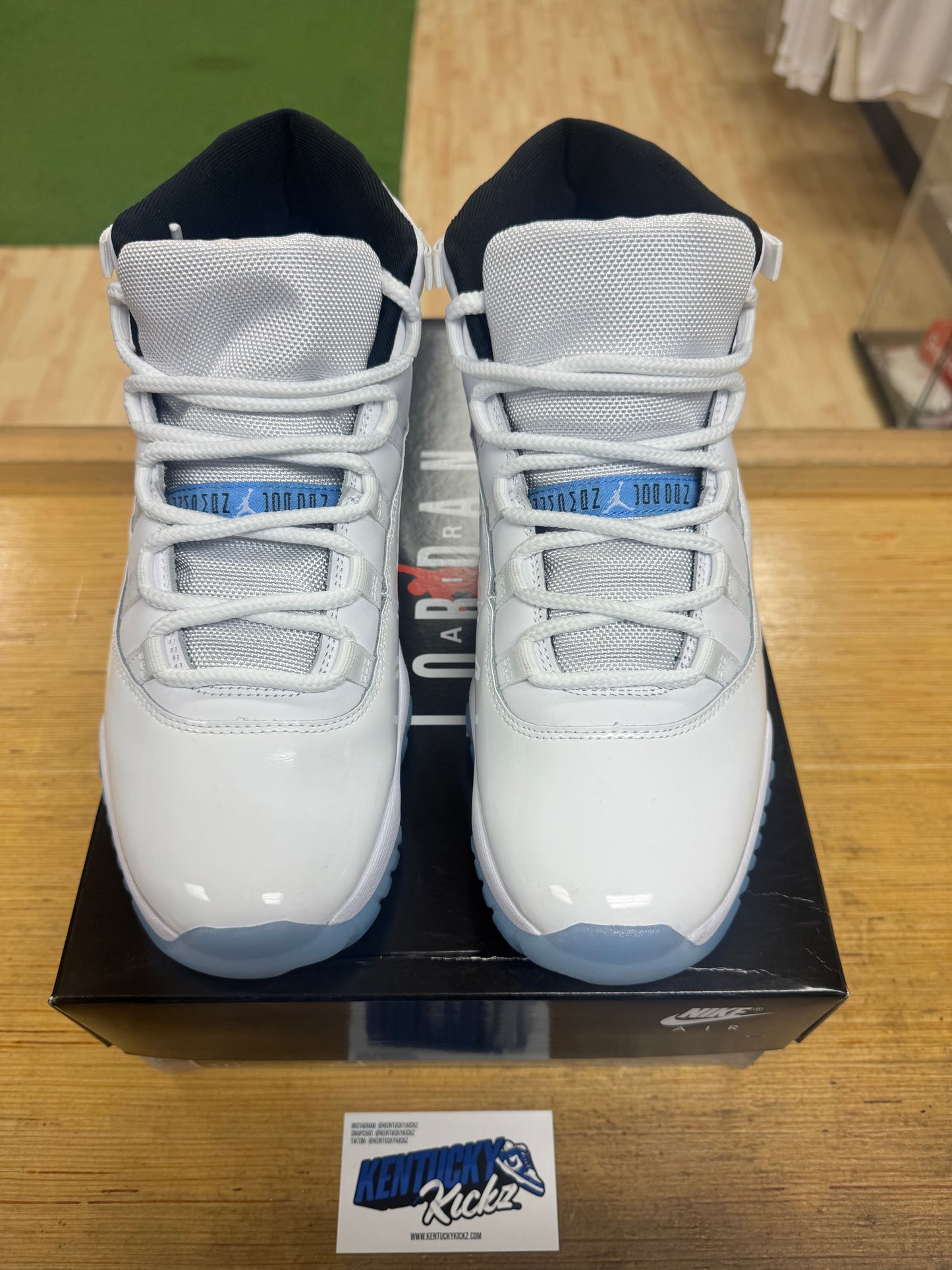 Jordan 11 Retro “Legend Blue” (Sz 10.5)