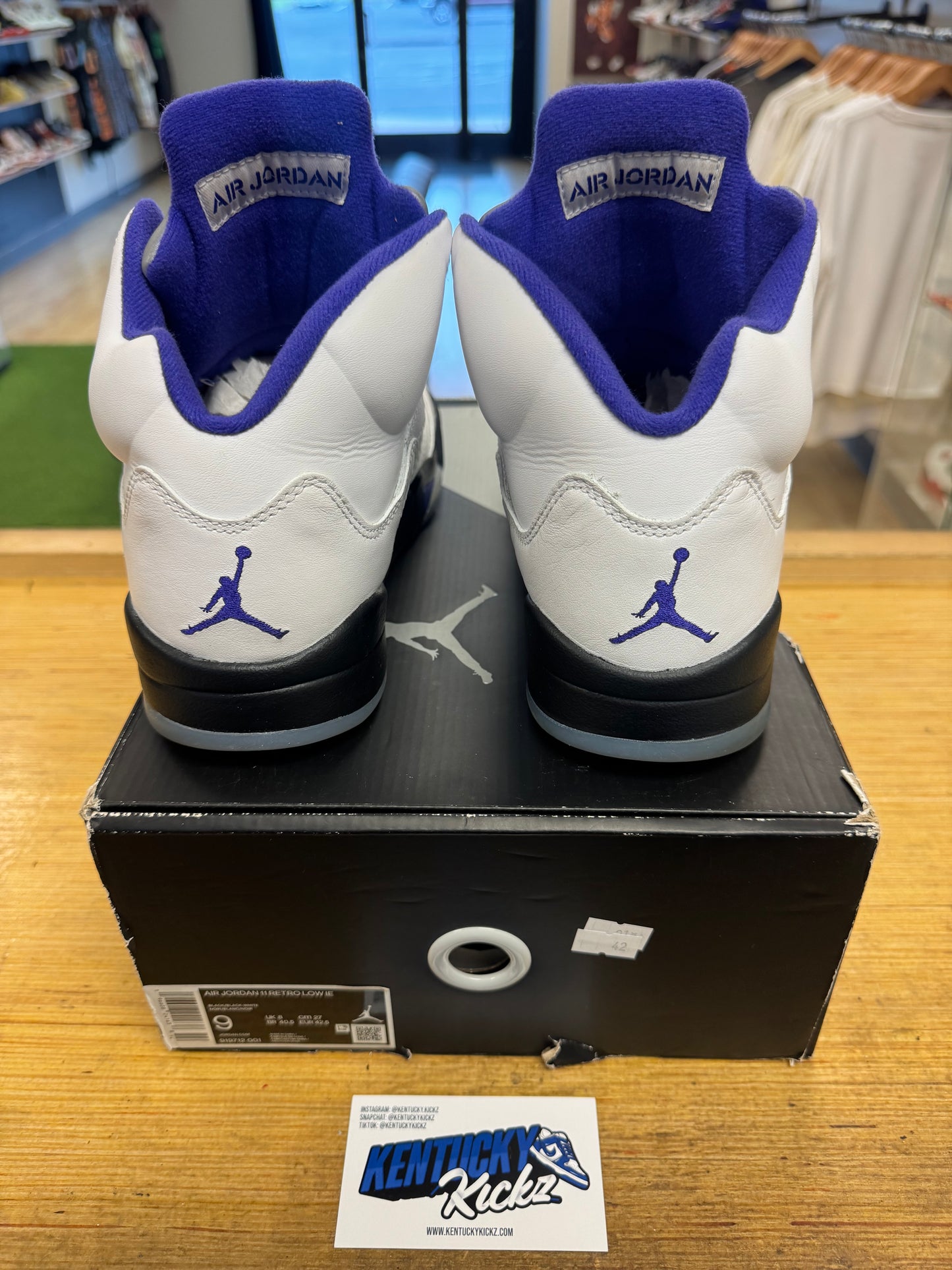Jordan 5 Retro “Dark Concord” (Sz 9)