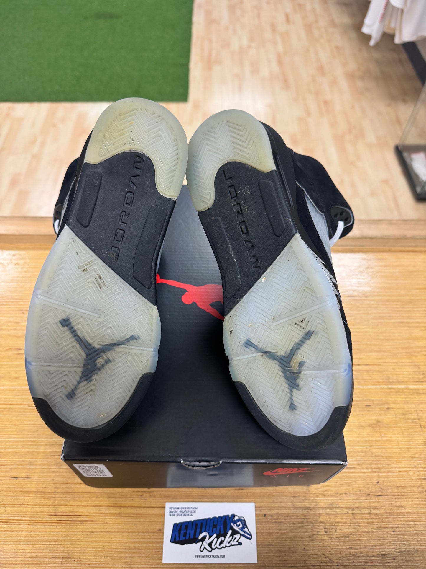 Jordan 5 Retro OG “Black Metallic Reimagined” (Sz 5.5Y)