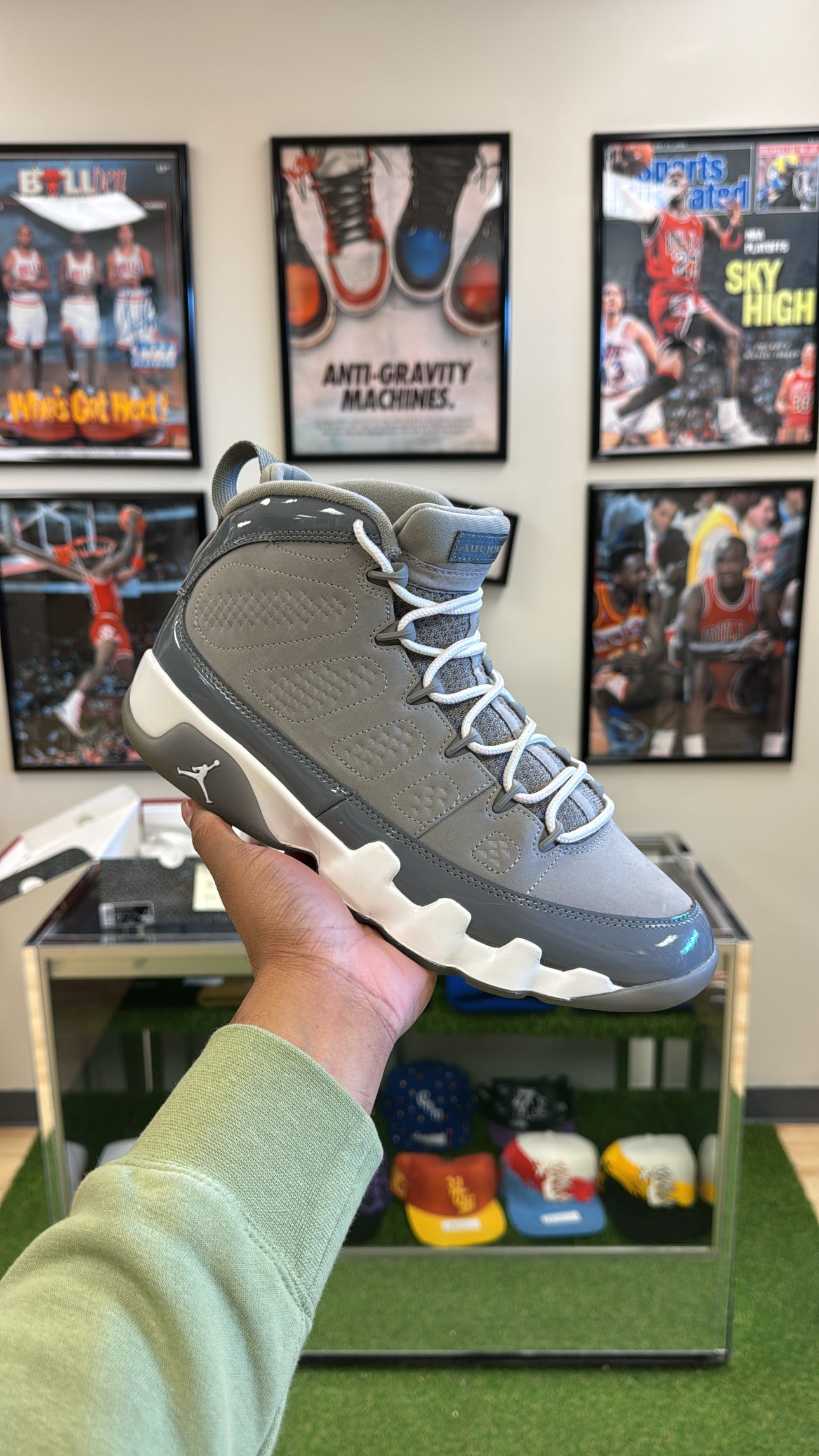 Jordan 9 Retro “Cool Grey” 2025 (Sz 10)
