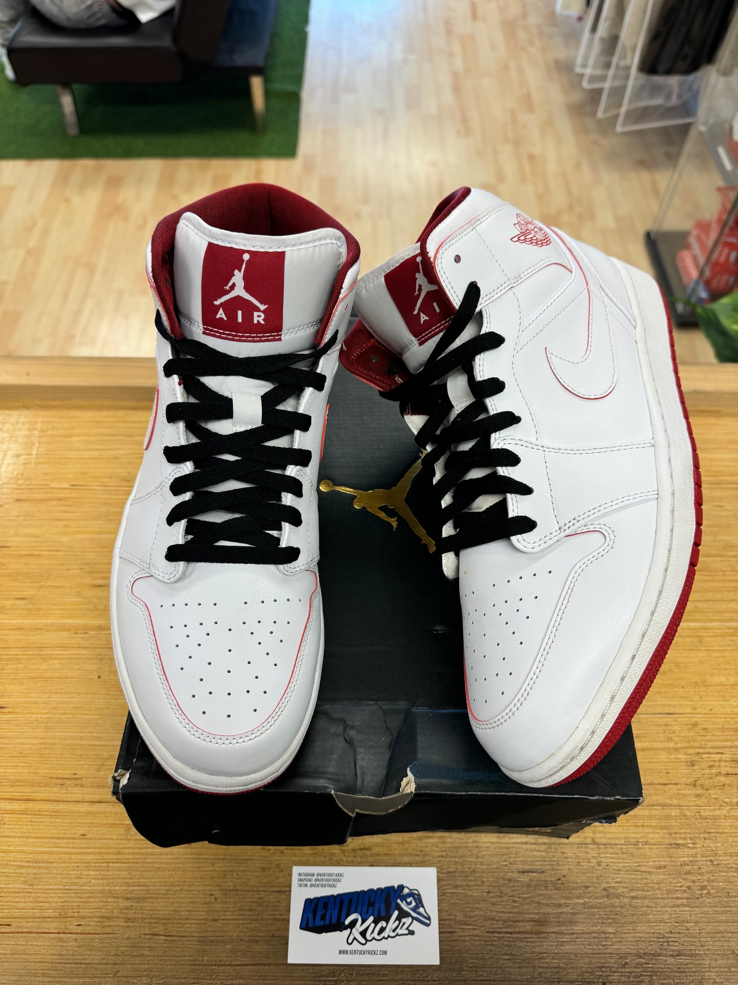 Jordan 1 Retro Mid “White Gym Red Black” (Sz 13)