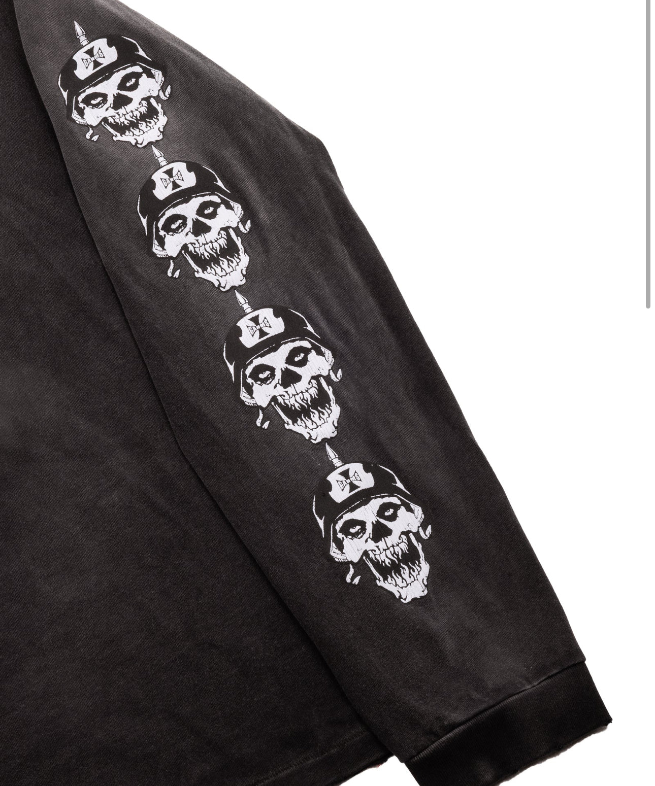 “Garms” Skully Longsleeve