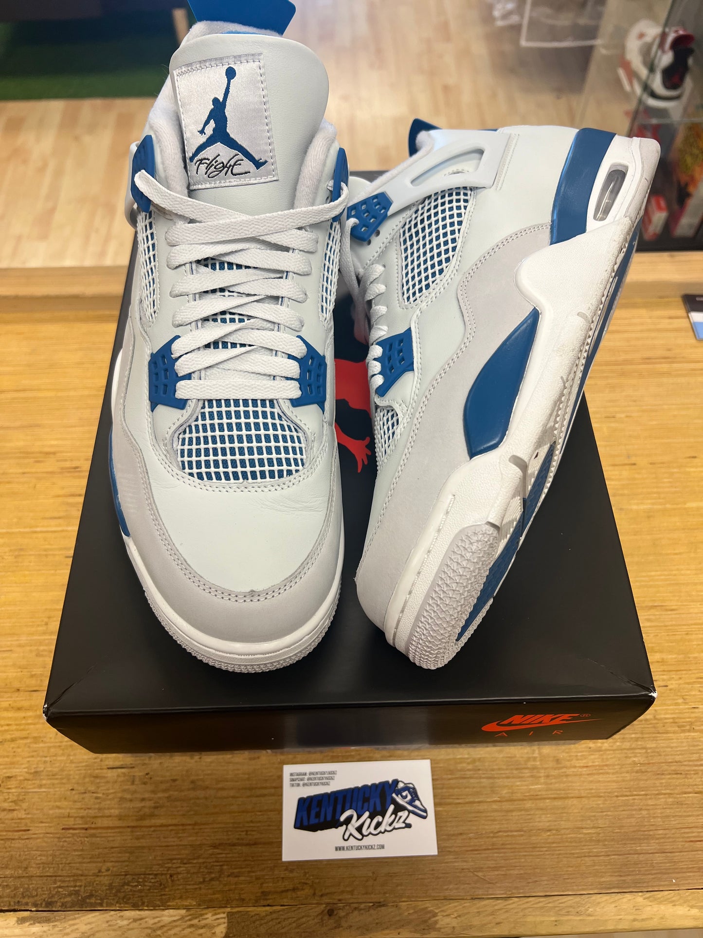 Jordan 4 Retro “Military Blue” (Sz 13)