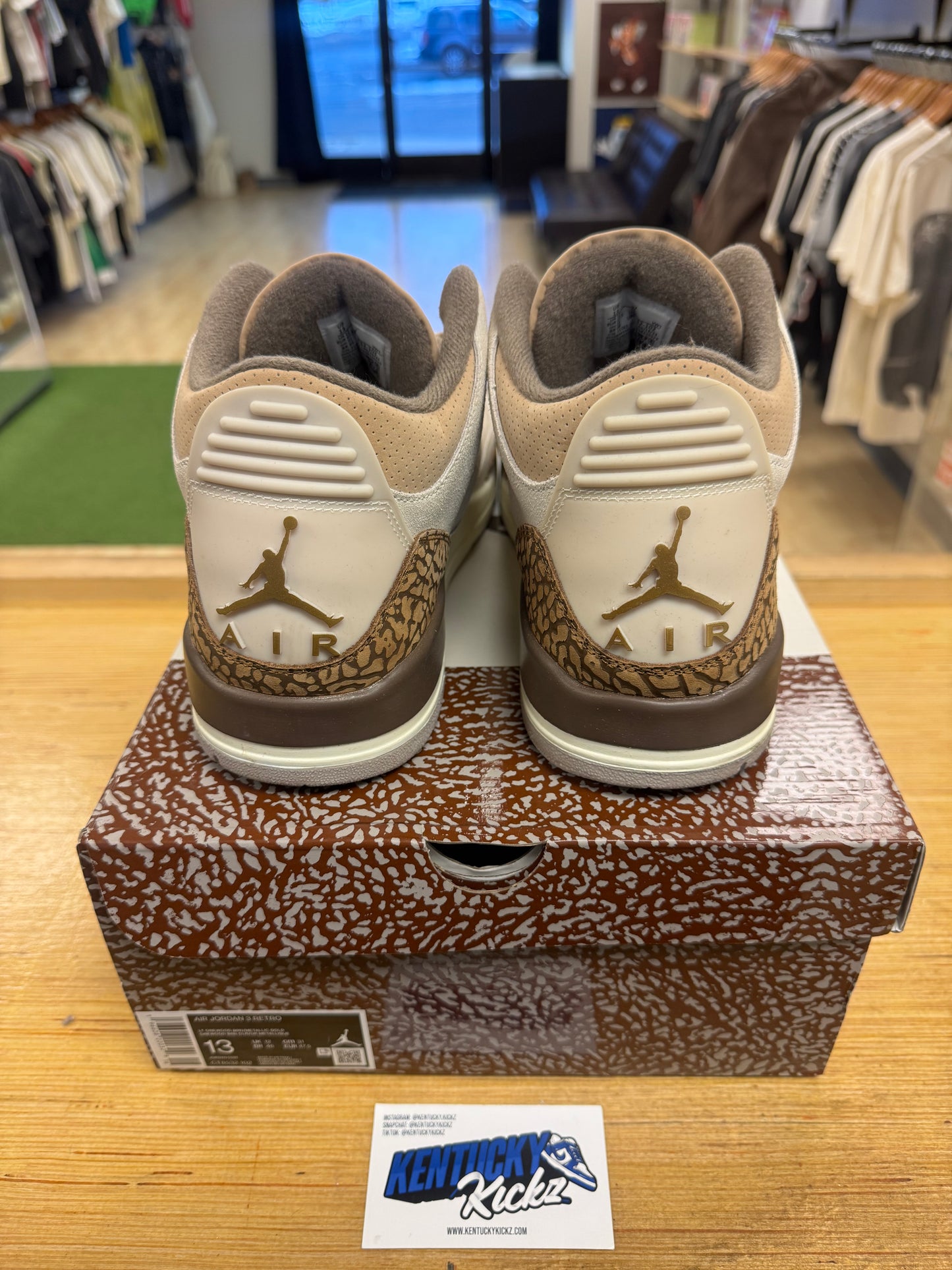 Jordan 3 Retro “Palomino” (Sz 13)