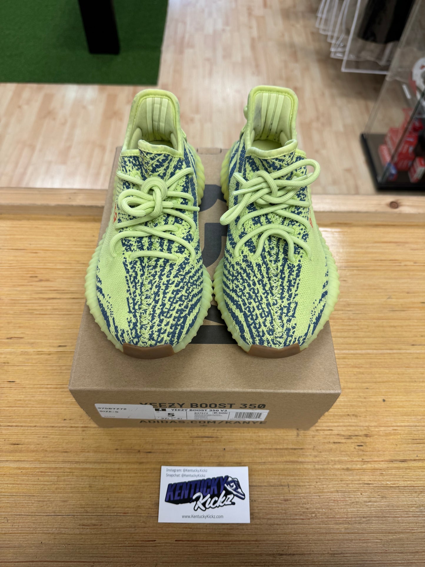 Yeezy 350 Boost “Frozen Yellow” (Sz 5) (USED 1x)