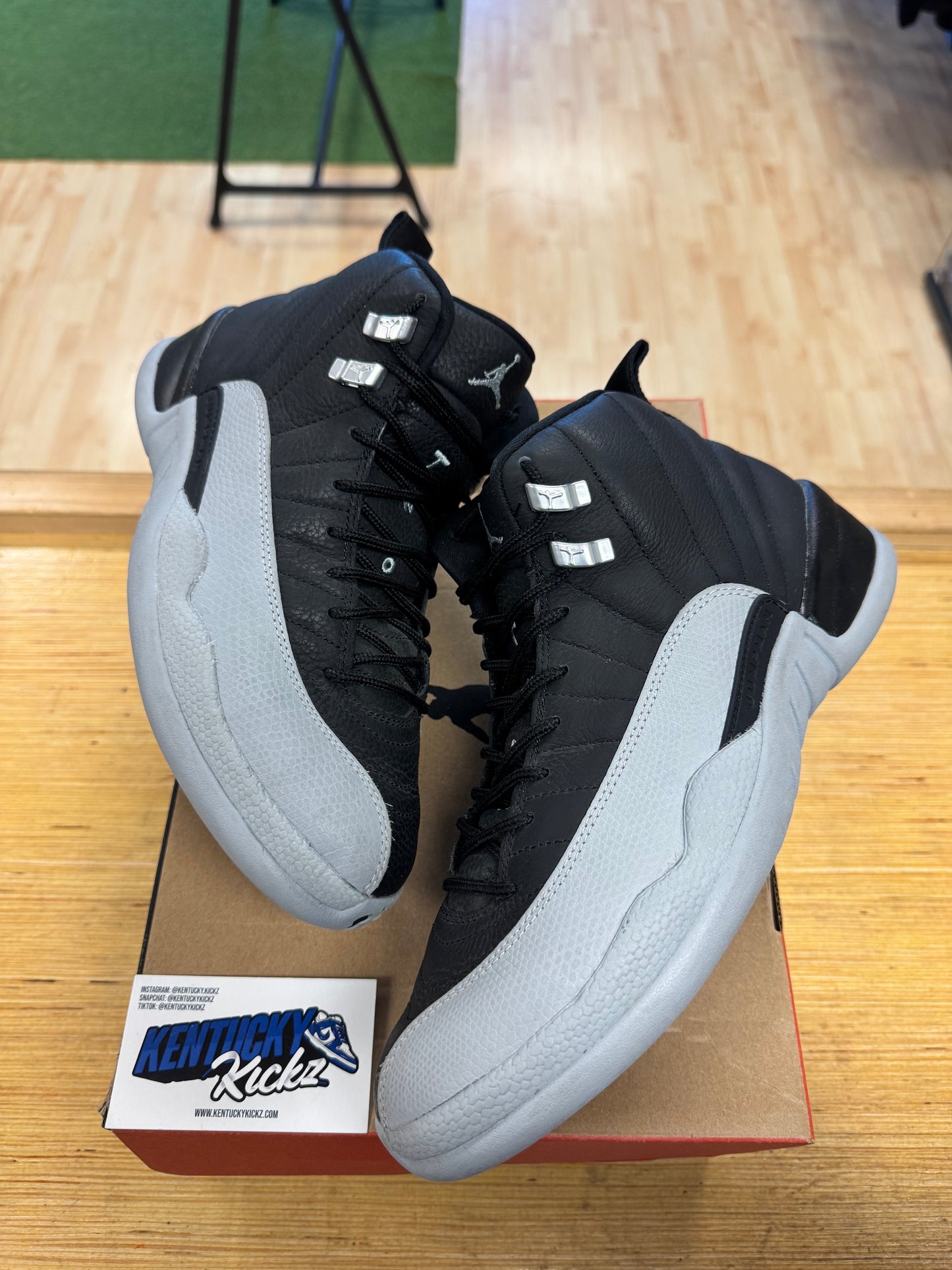 Jordan 12 Retro “Barons” (Sz 8)